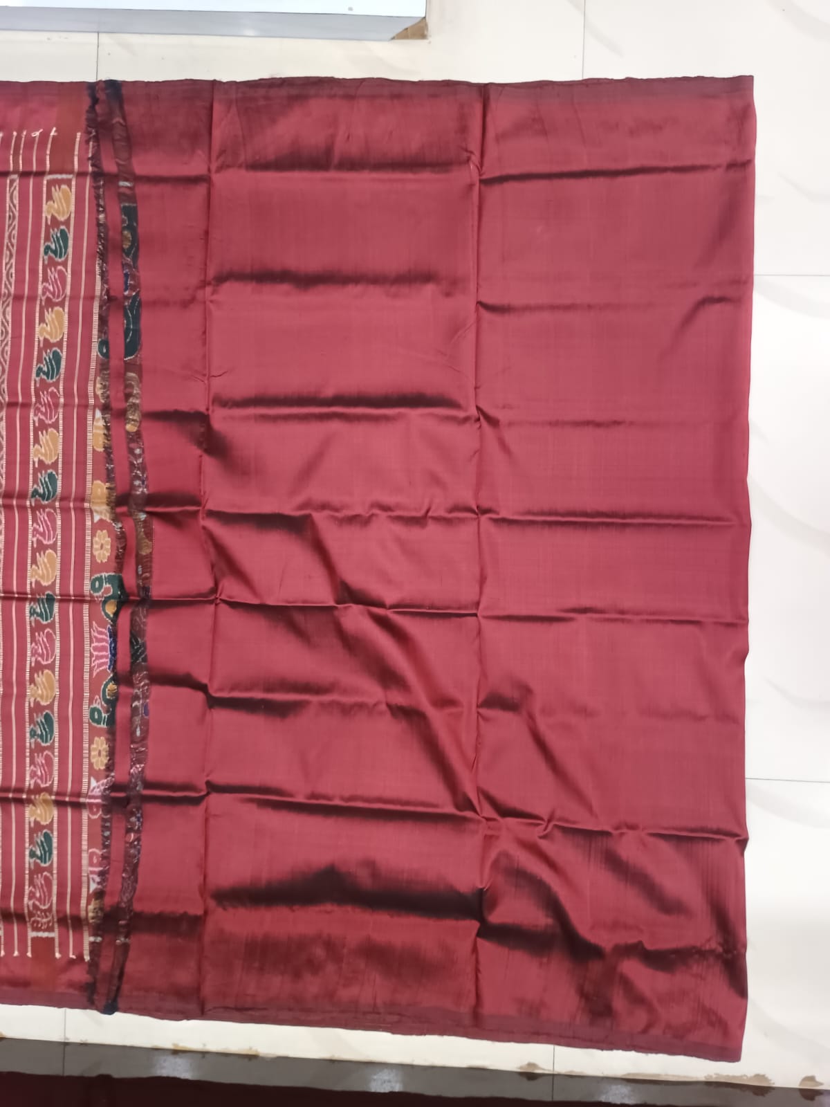 Mustard Yellow Maroon Fish Design Mulberry Silk Saree