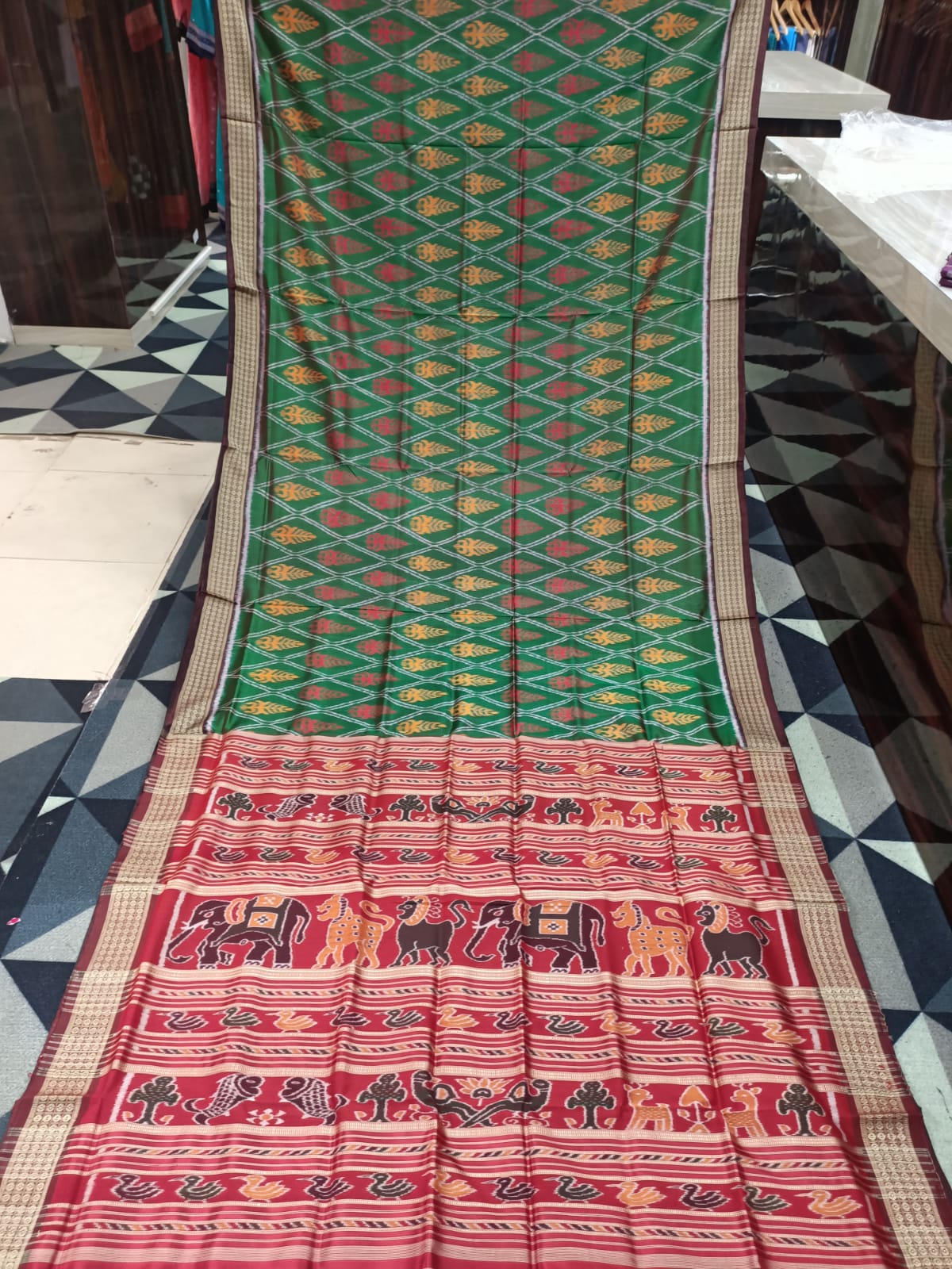 Green Maroon Tree Design Mulberry Silk Saree