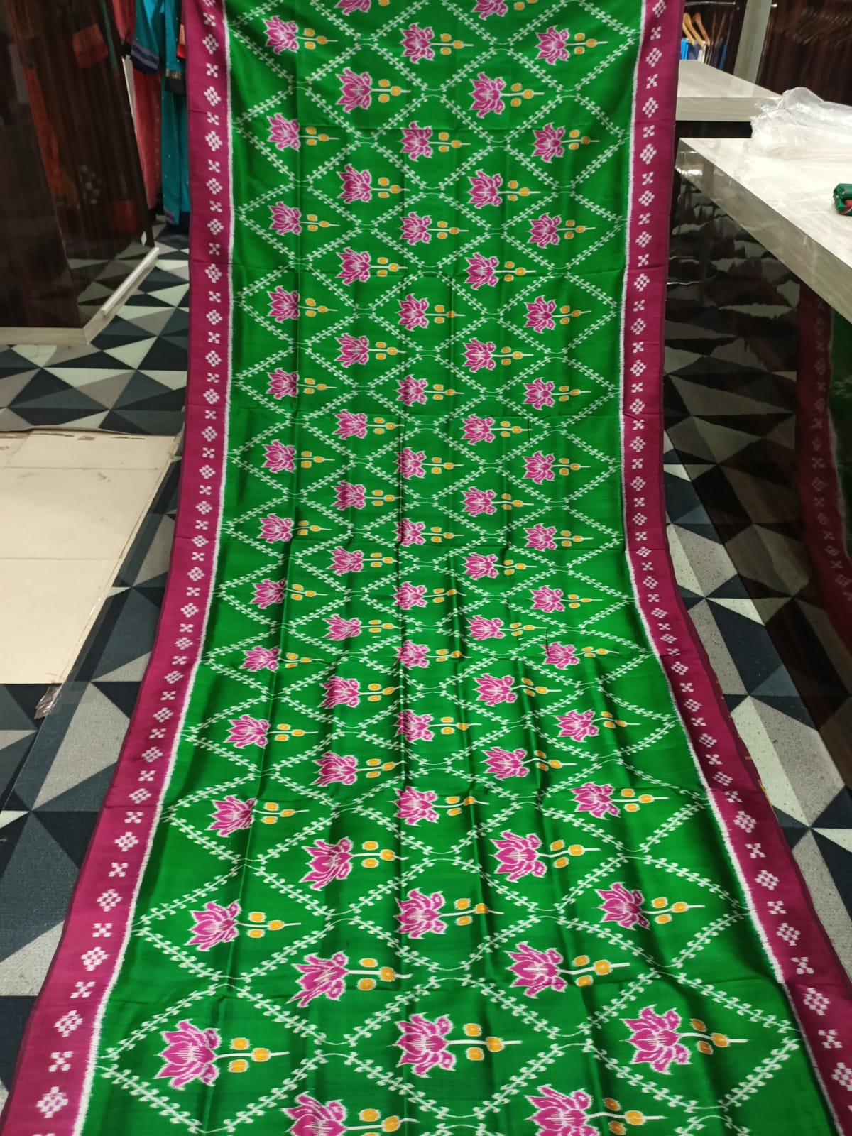 Green Magenta Lotus Design Khandua Silk Saree