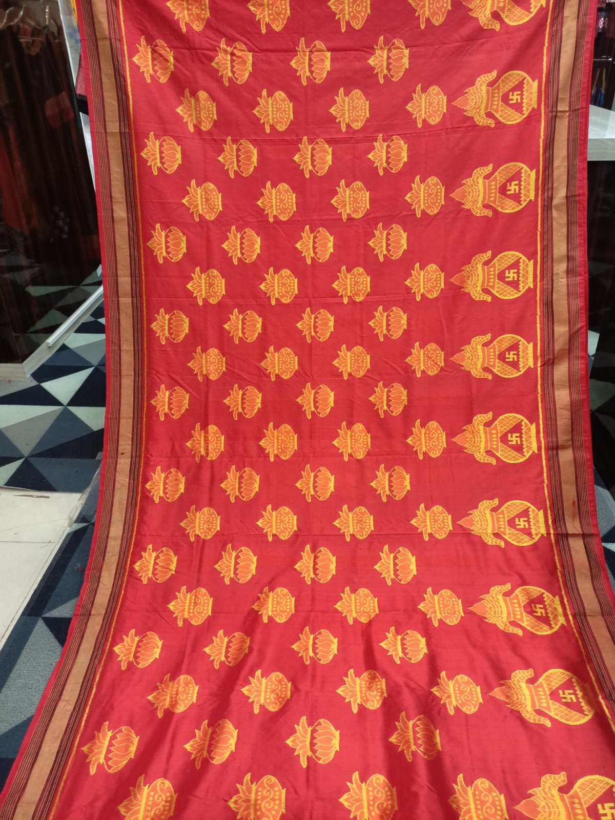 Red Kalashi Design Mulberry Silk Saree