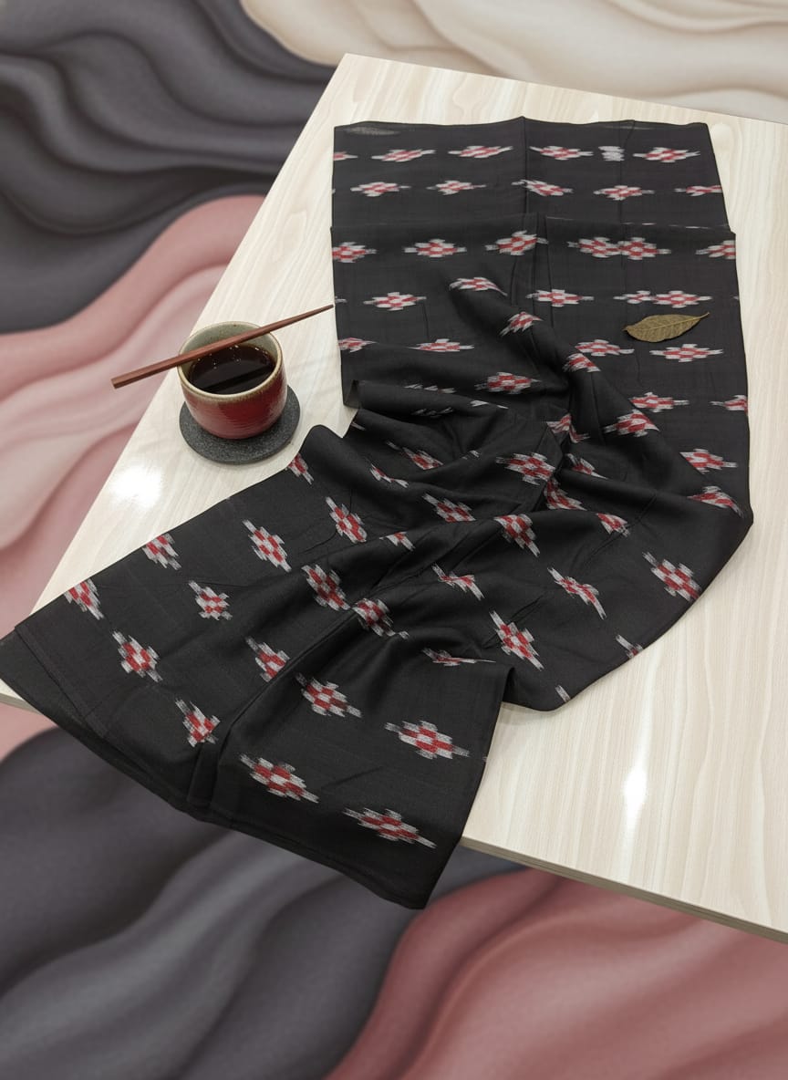 Black Pasapali Design Ikat Nuapatna Fabrics