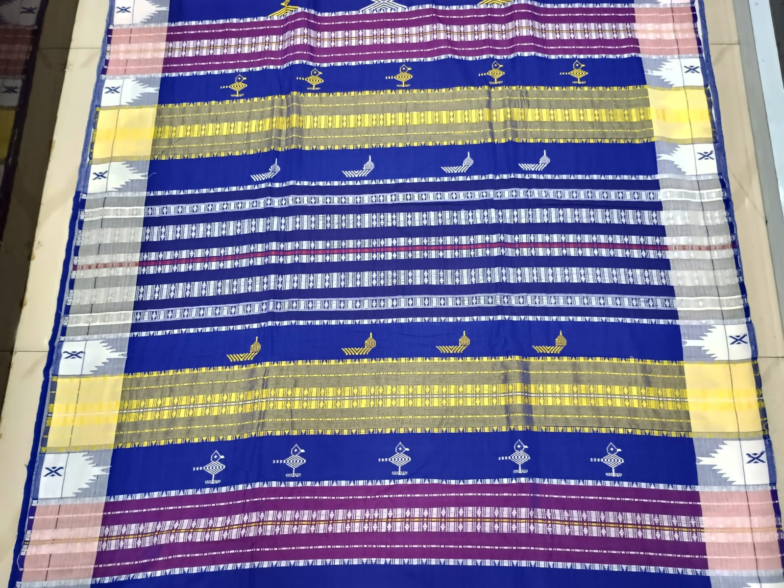 Blue White Plain Kumbha Border Odisha Handloom Kotpad Cotton Saree