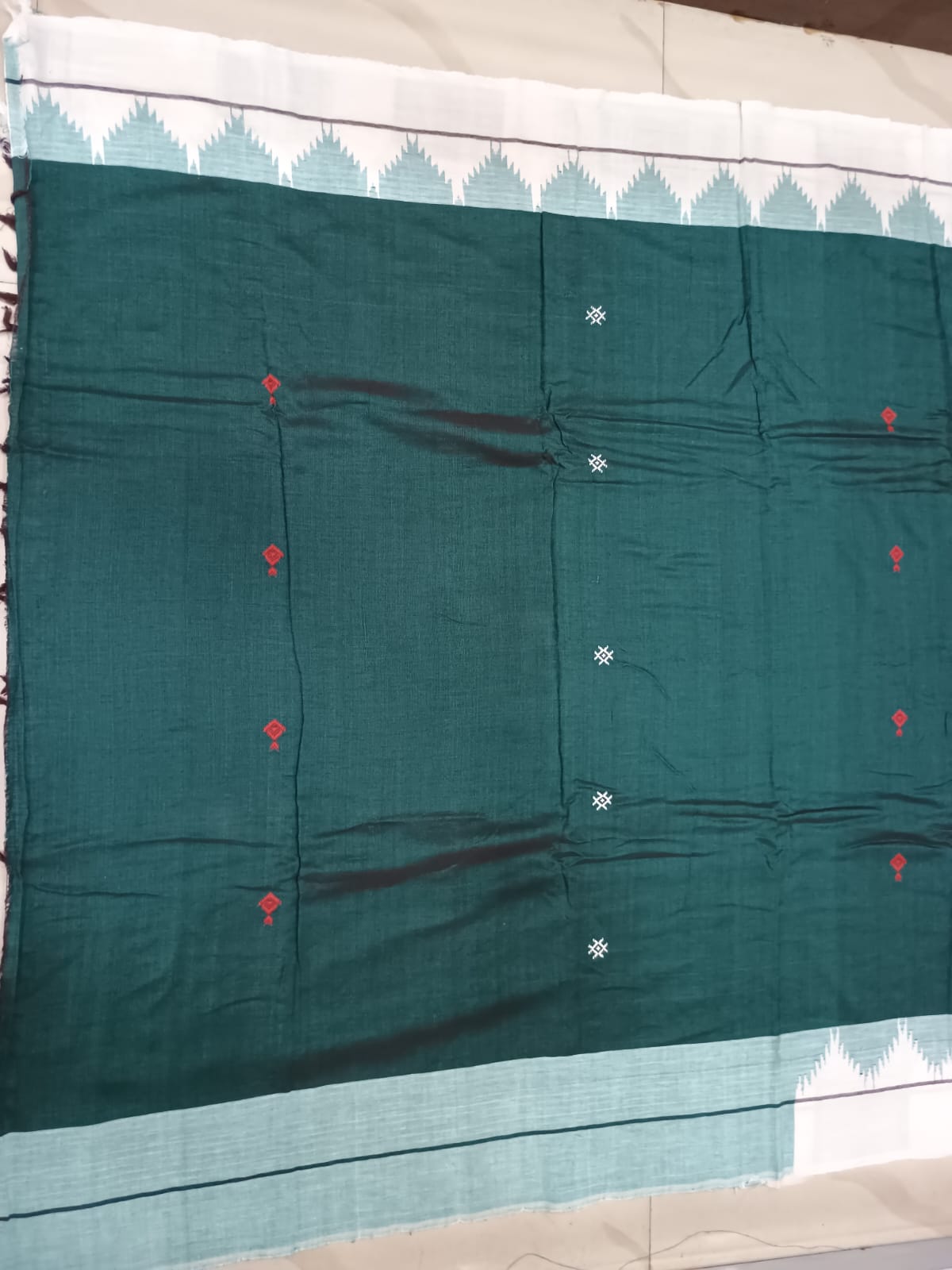 Teal Green White Plain Kumbha Border Odisha Handloom Kotpad Cotton Saree