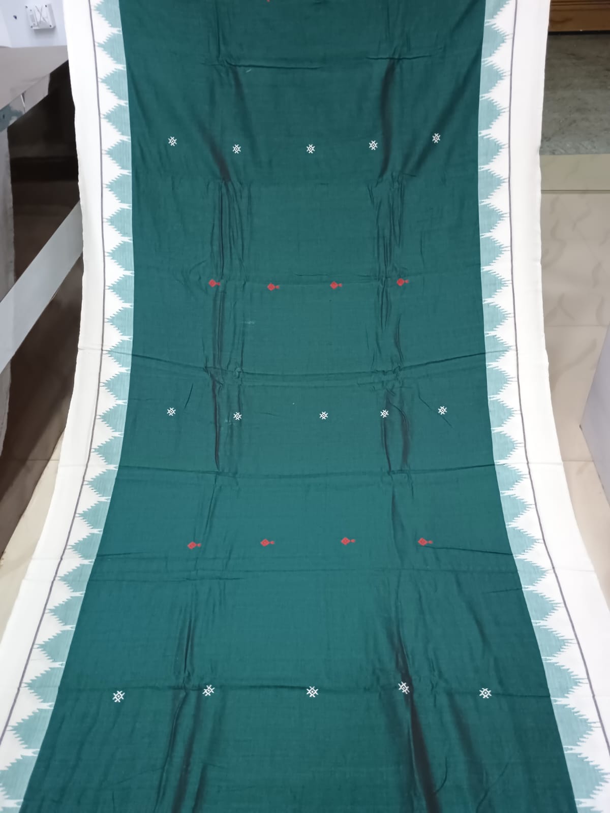 Teal Green White Plain Kumbha Border Odisha Handloom Kotpad Cotton Saree