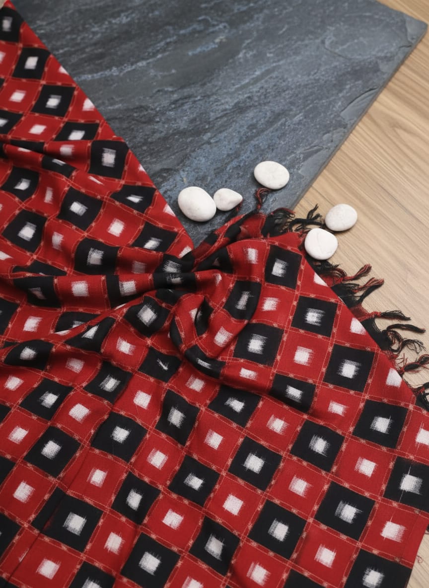 Red Black White Tipa Pasapali Design Sambalpuri Fabrics