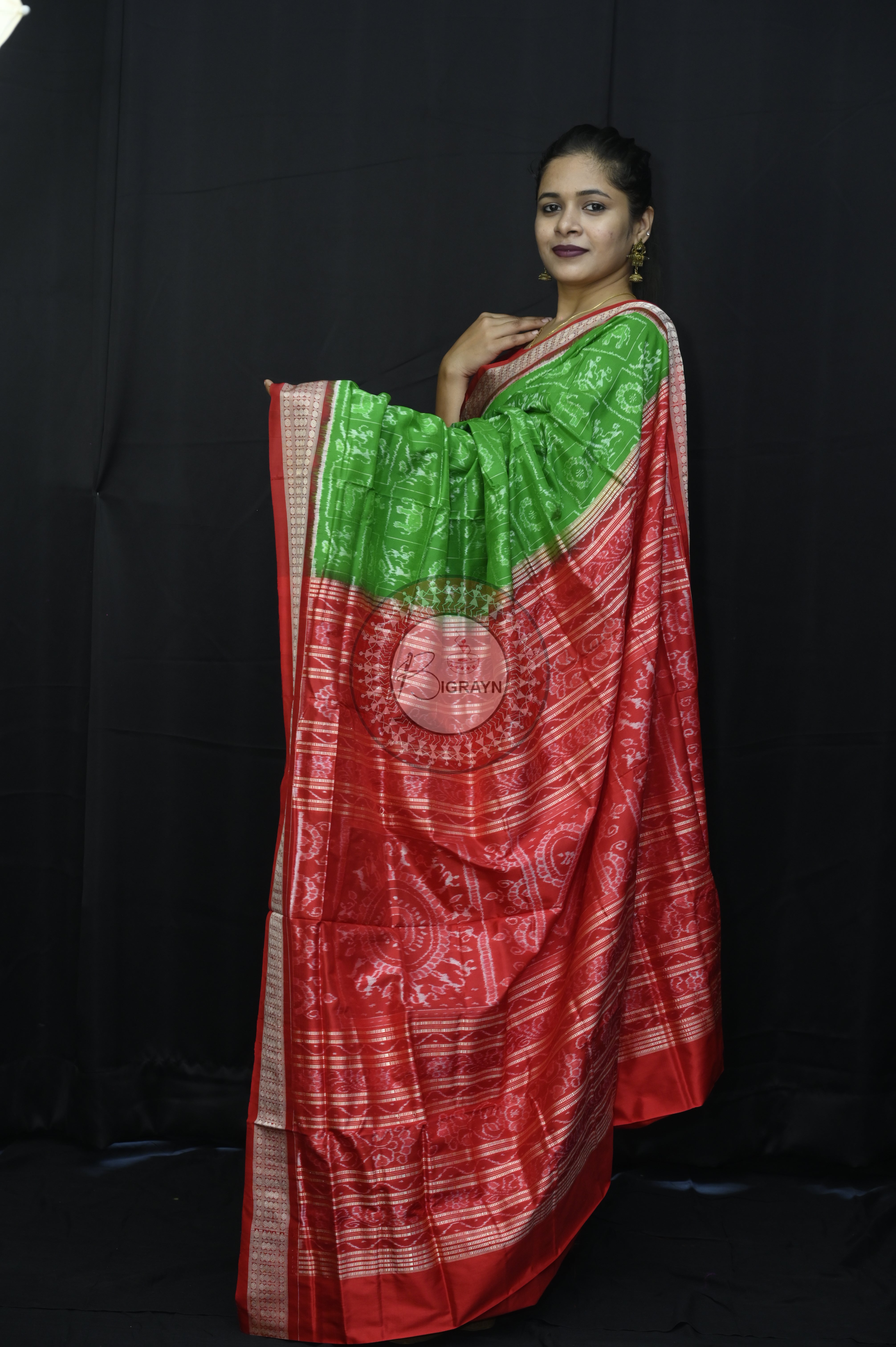 Green Red Tribal And Animal Sambalpuri Silk Saree