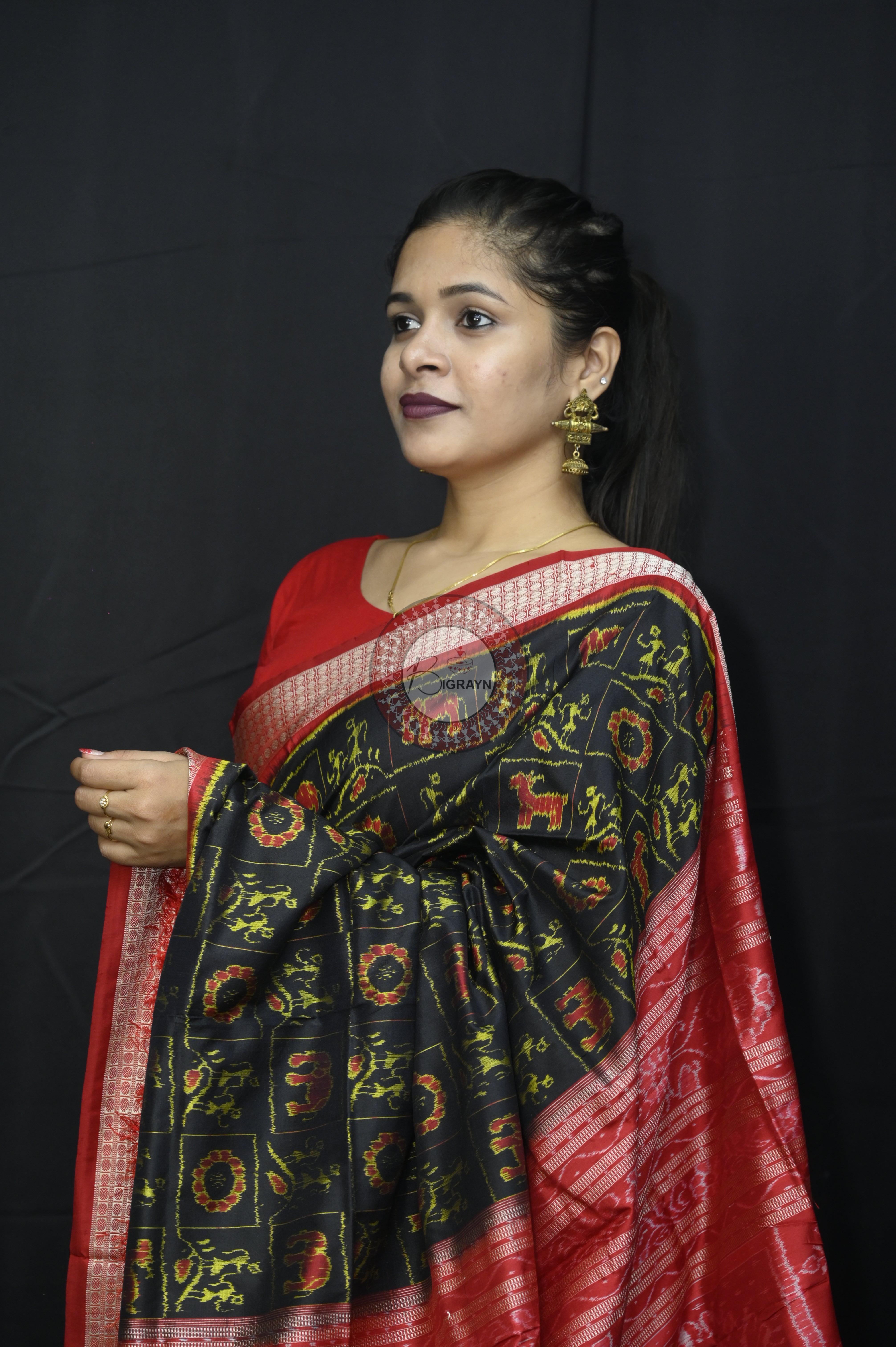 Black Red Tribal And Animal Sambalpuri Silk Saree