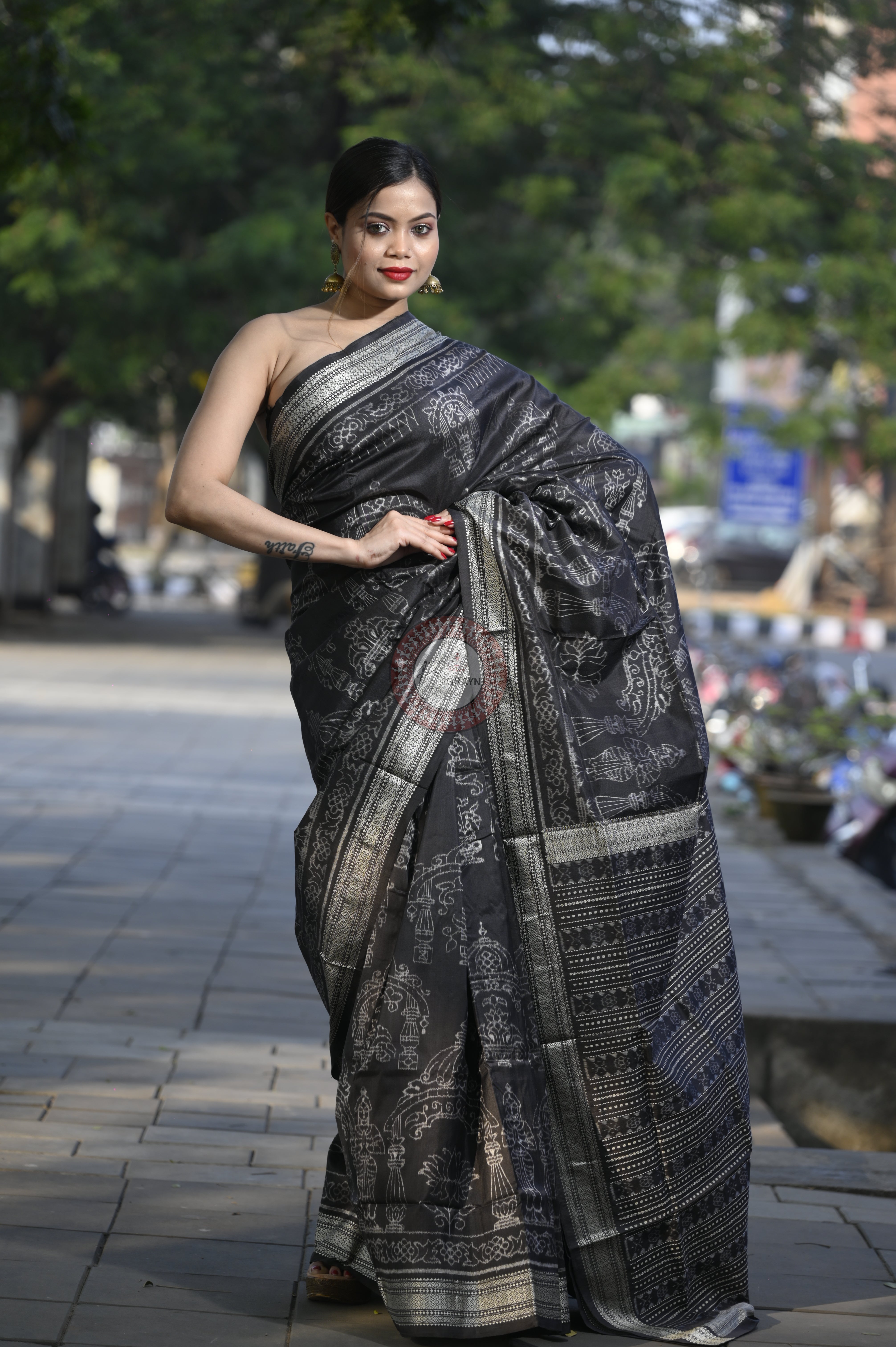 Black Tulasi Vrindavan Natural Dye Sambalpuri Silk Saree