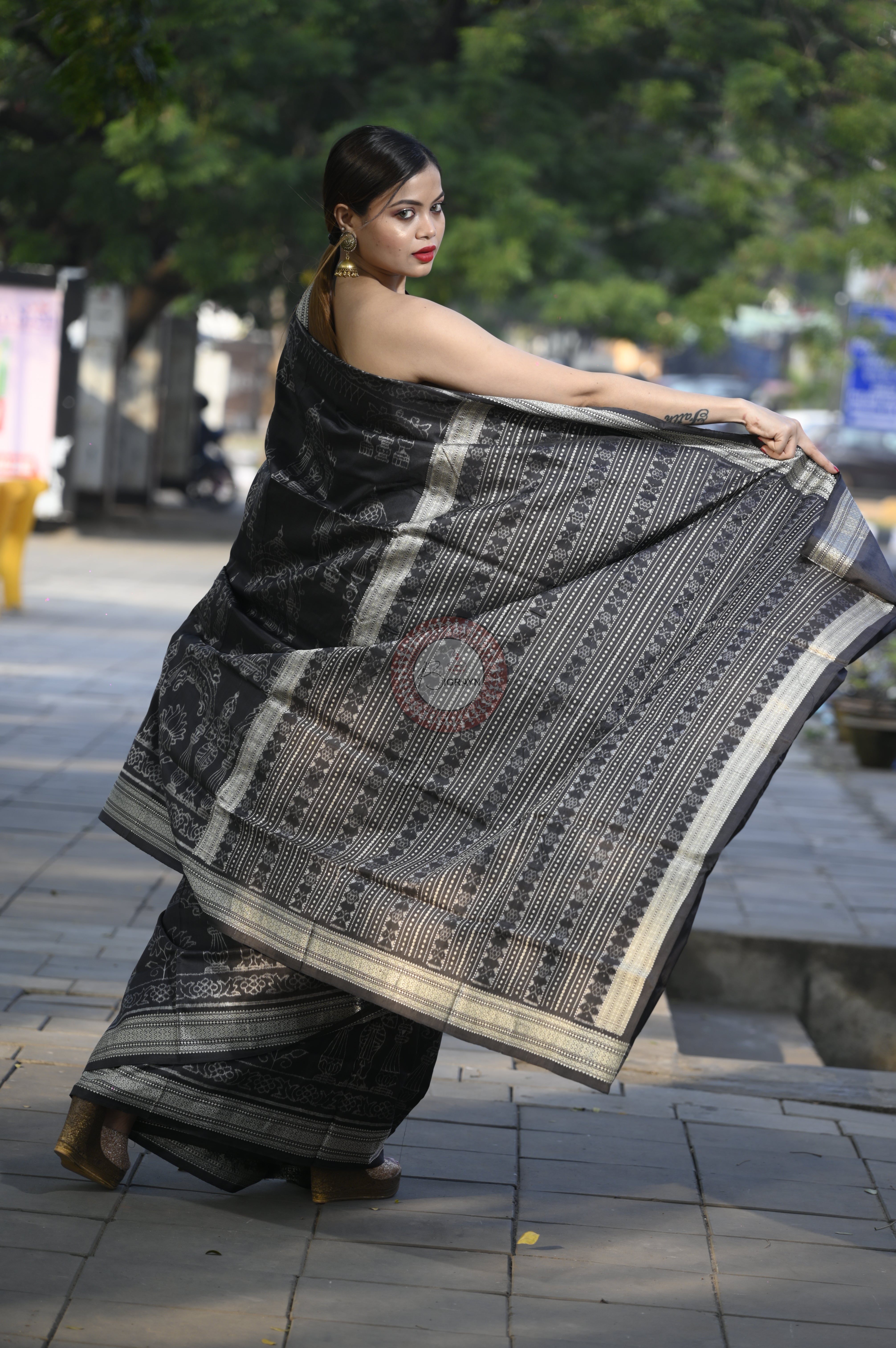Black Tulasi Vrindavan Natural Dye Sambalpuri Silk Saree