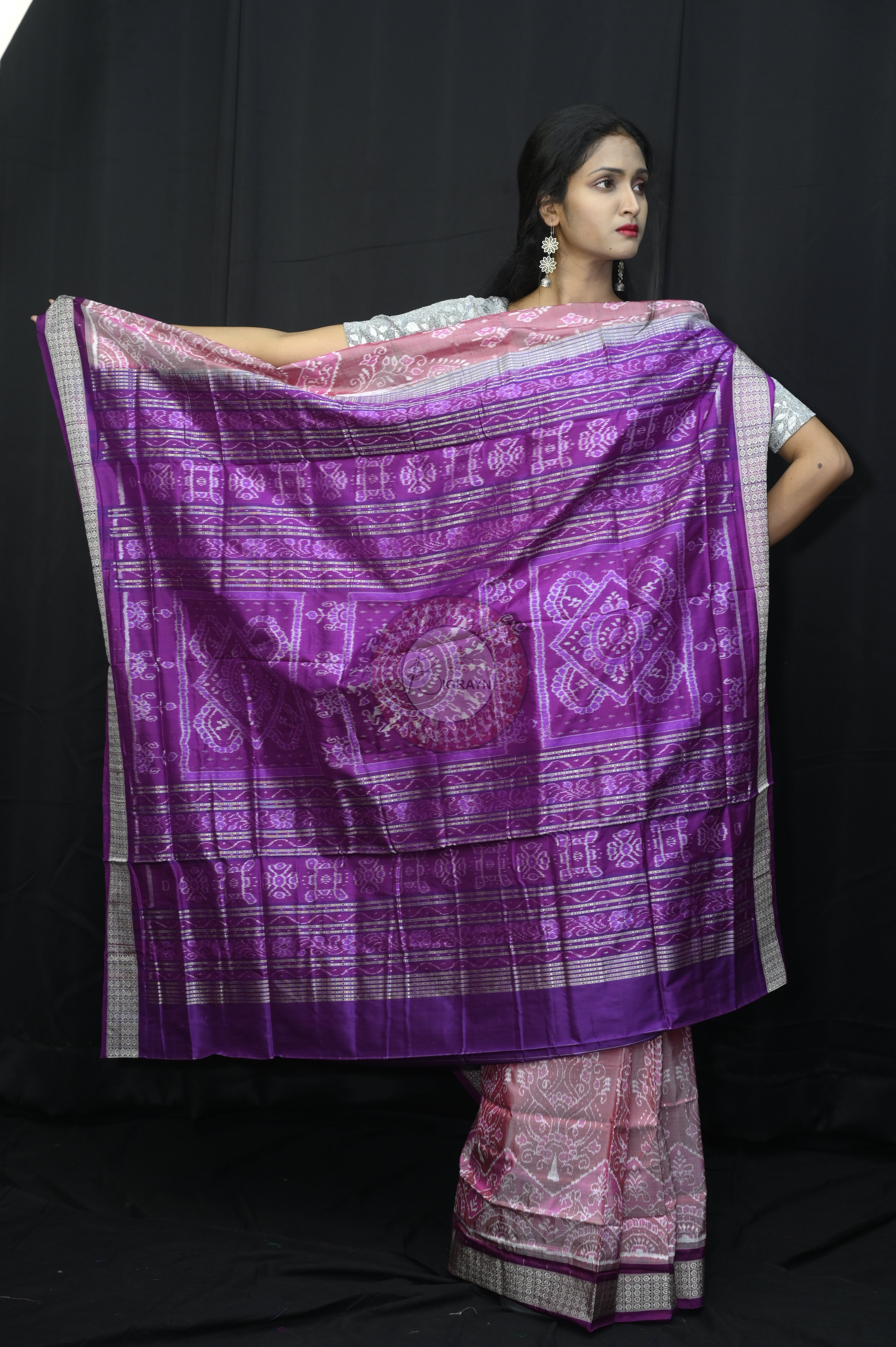 Onion Pink Purple Flower Sambalpuri Silk Saree