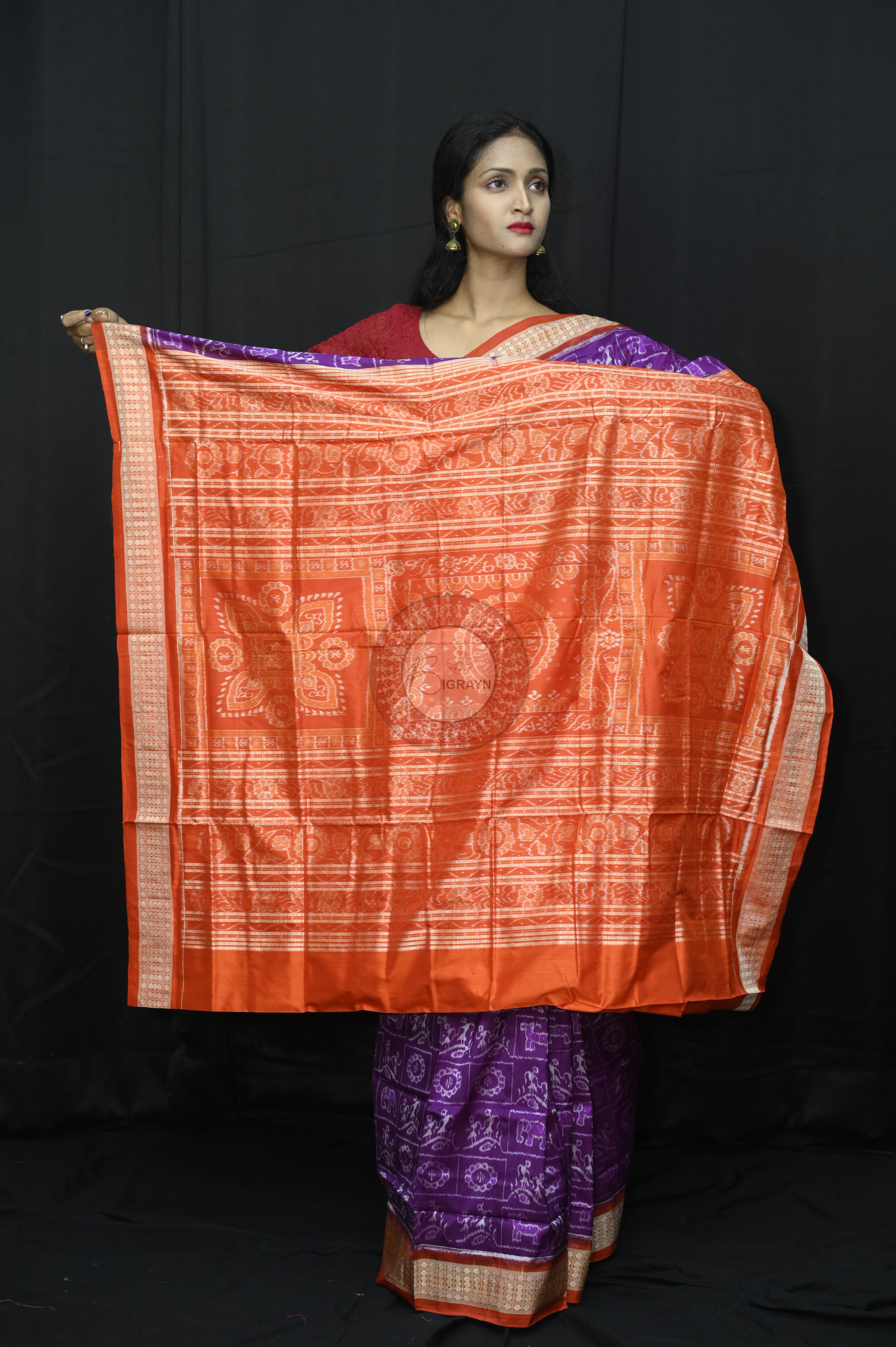 Purple Red Tribal And Animal Sambalpuri Silk Sare