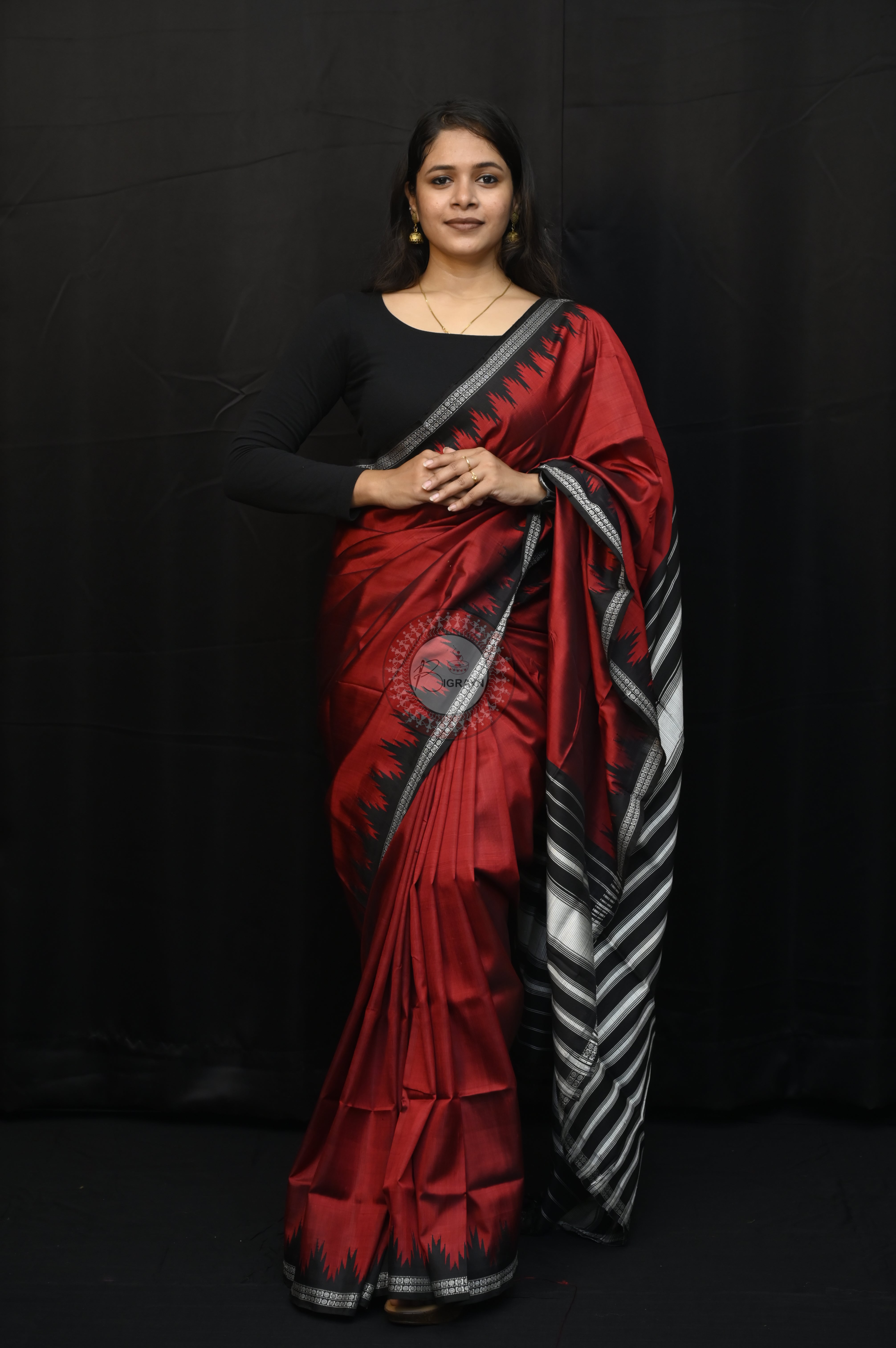Red Black Checks Double Anchal Berhampuri Silk Saree
