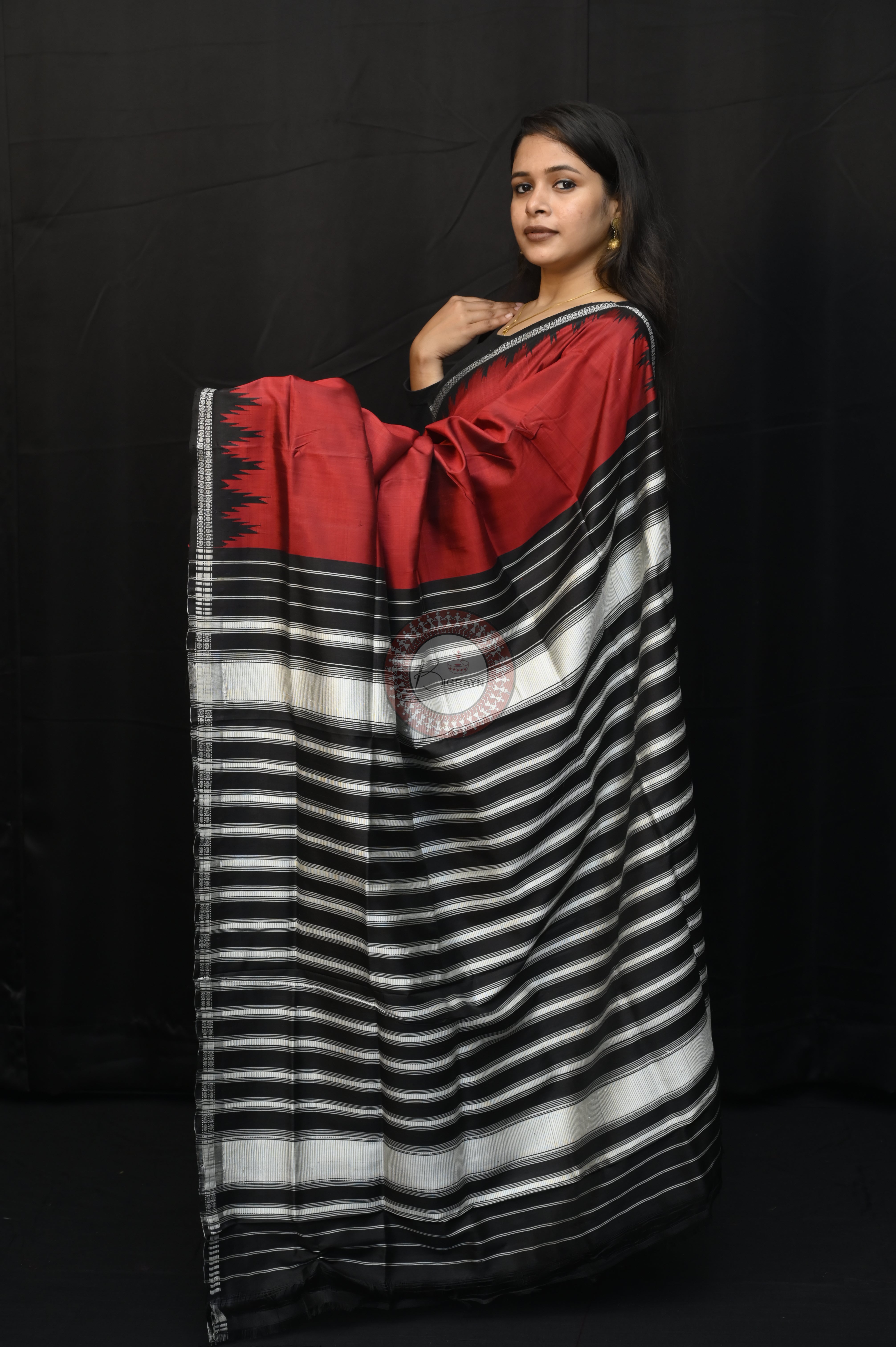 Red Black Checks Double Anchal Berhampuri Silk Saree