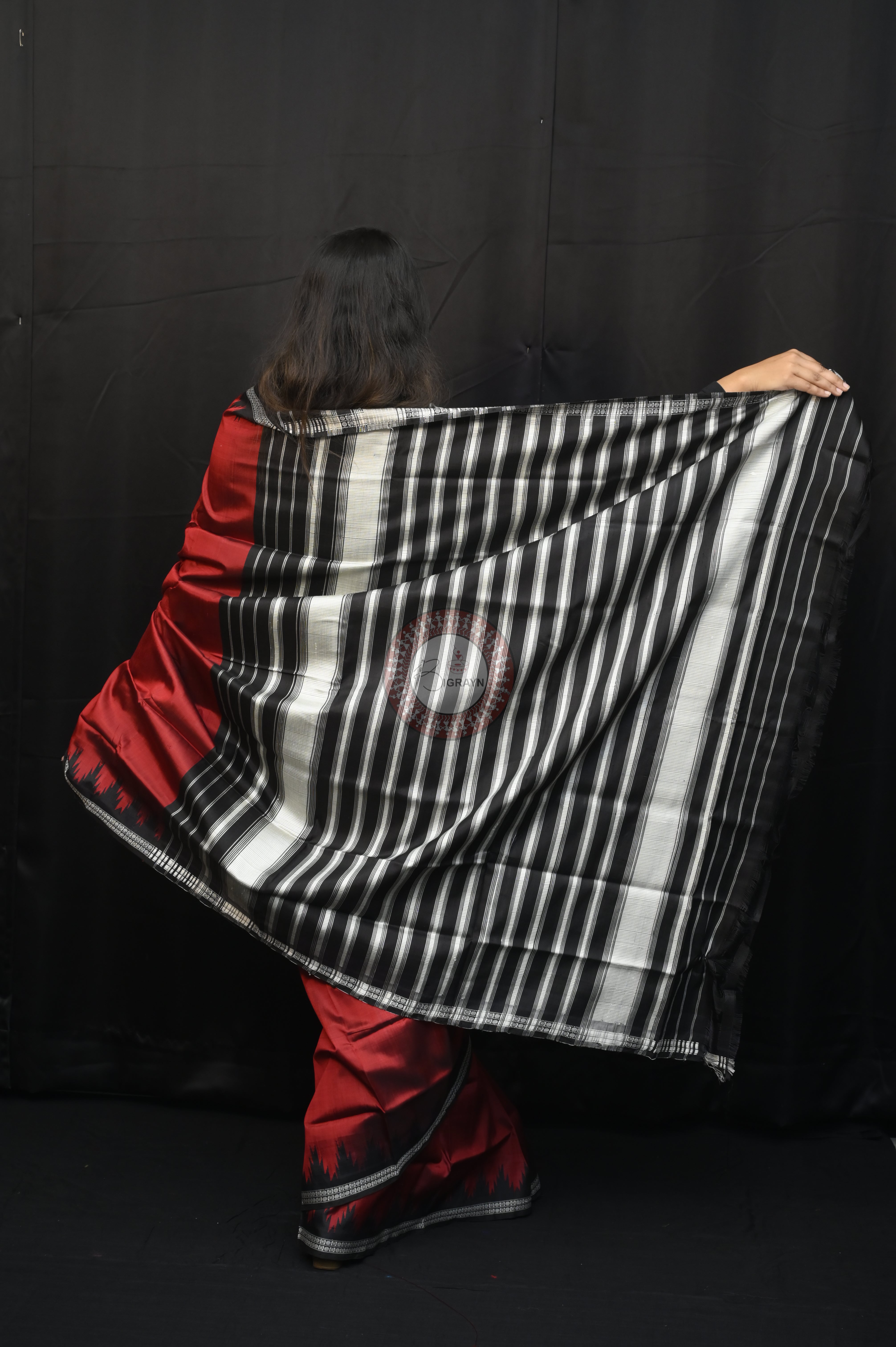 Red Black Checks Double Anchal Berhampuri Silk Saree
