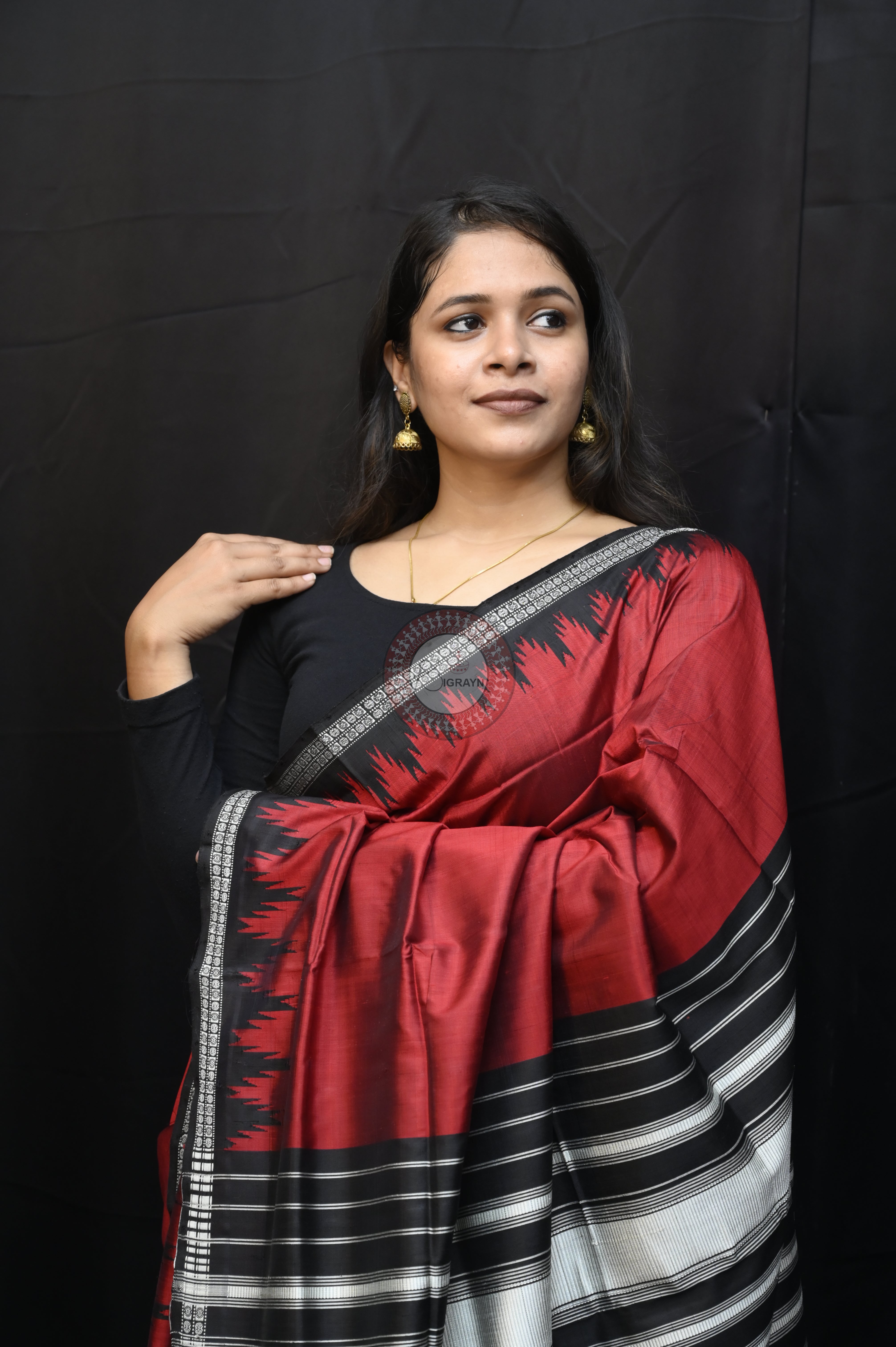 Red Black Checks Double Anchal Berhampuri Silk Saree