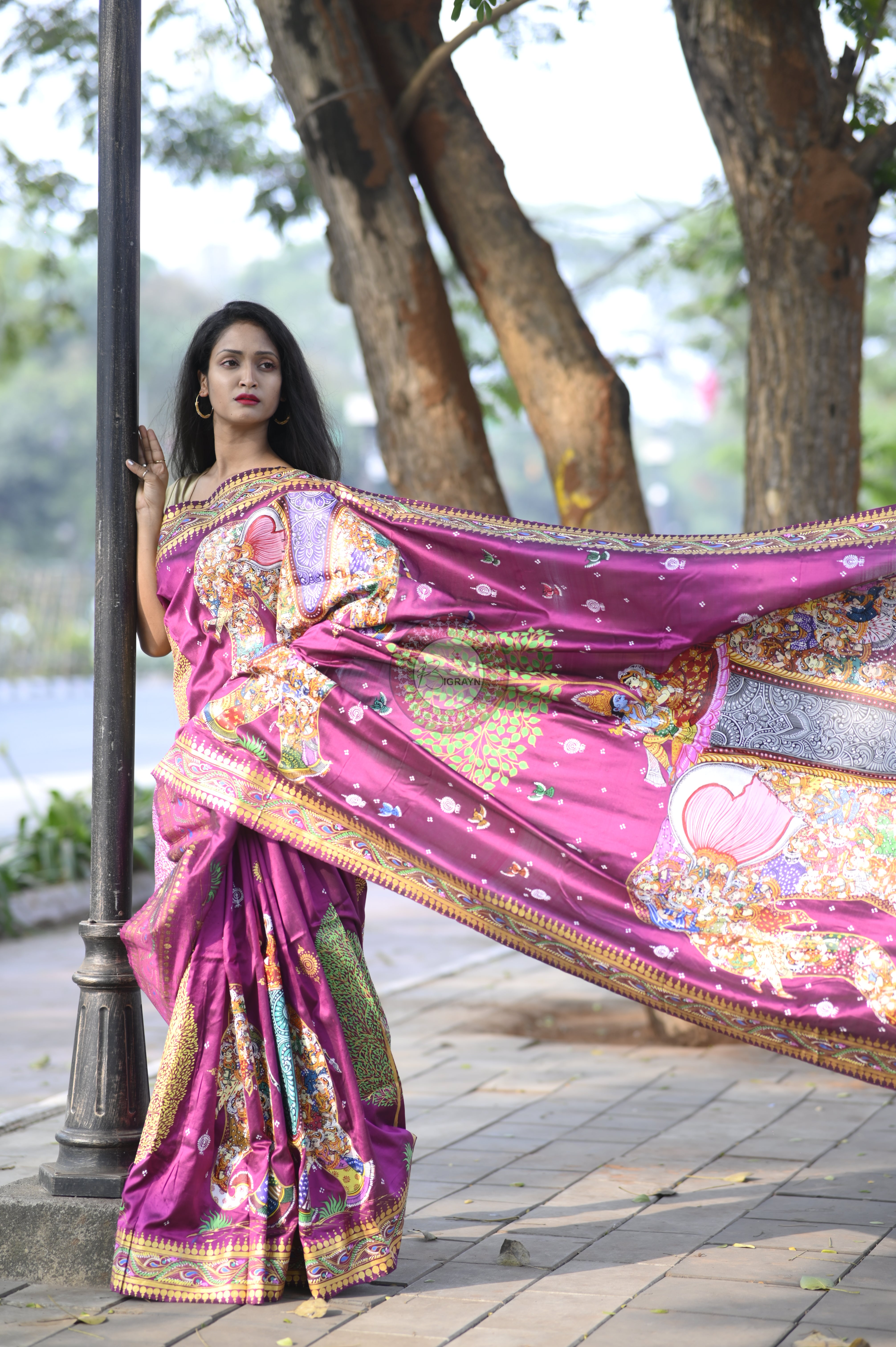 Purple 7 Figure Kandrap Hasti Theme Pattachitra Silk Saree