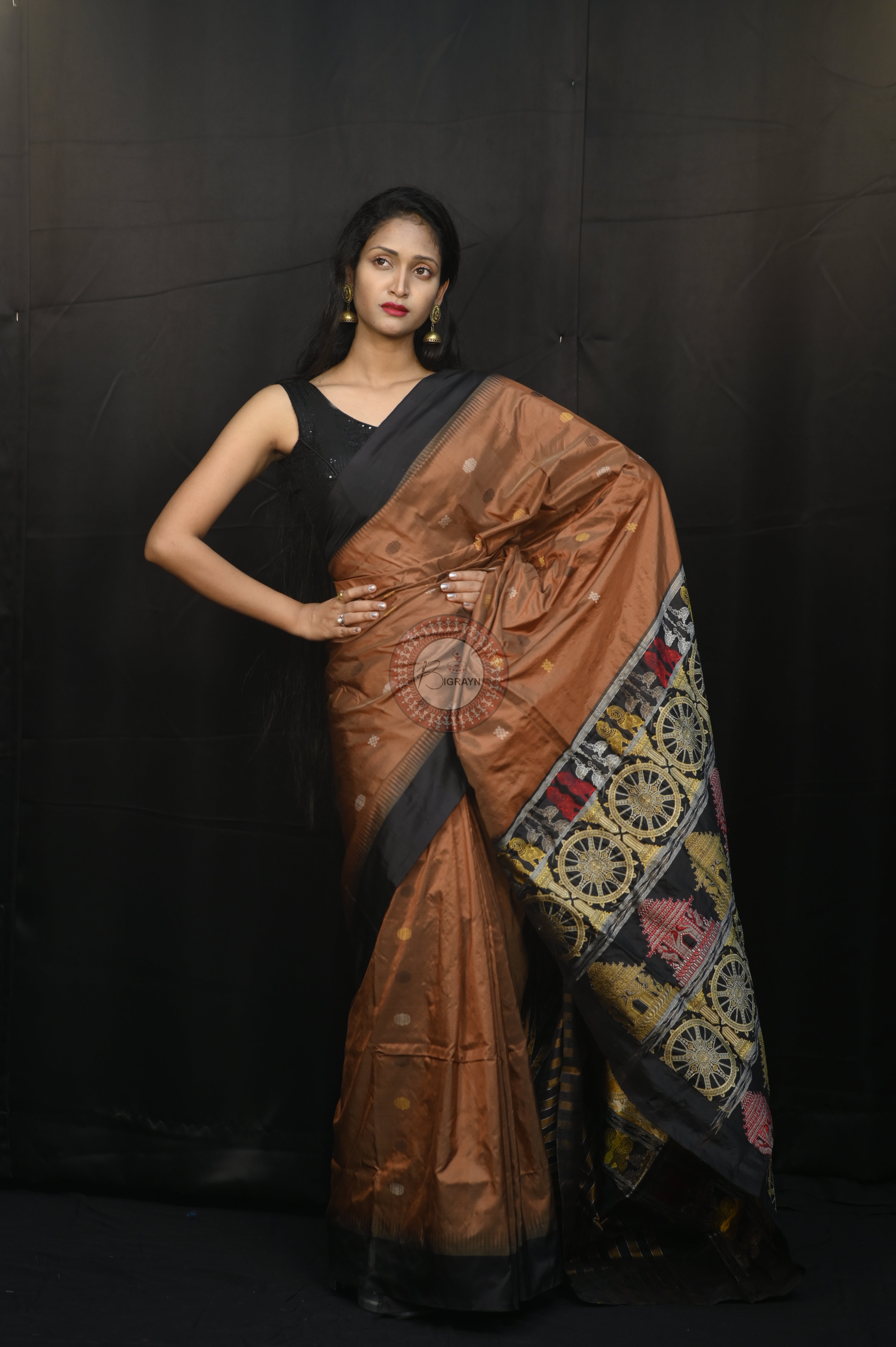 Brown Black Konark Temple Chakra Sambalpuri Exclusive Silk Saree