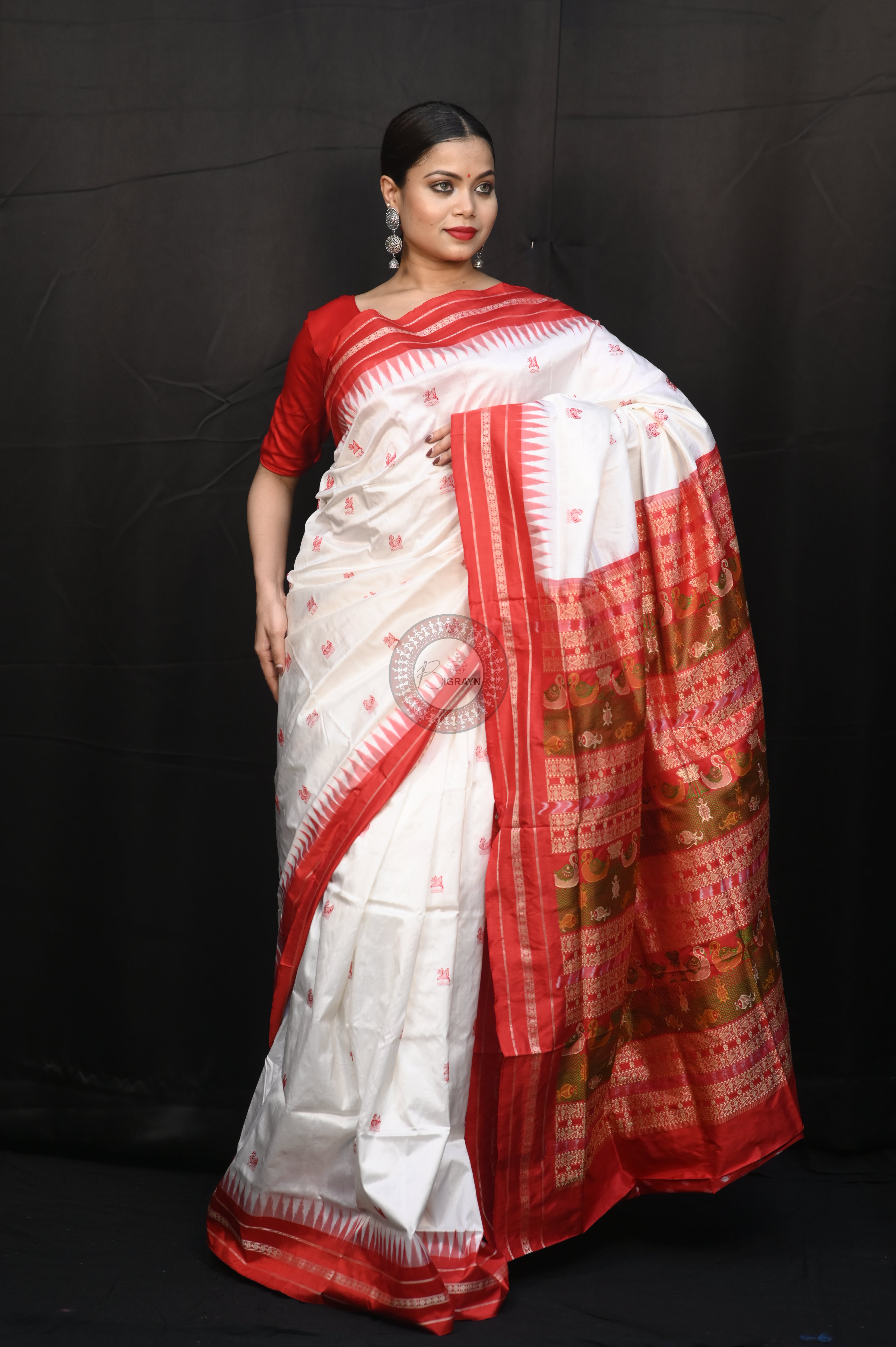 White Red Puskarini Theme Exclusive Sambalpuri Silk Saree