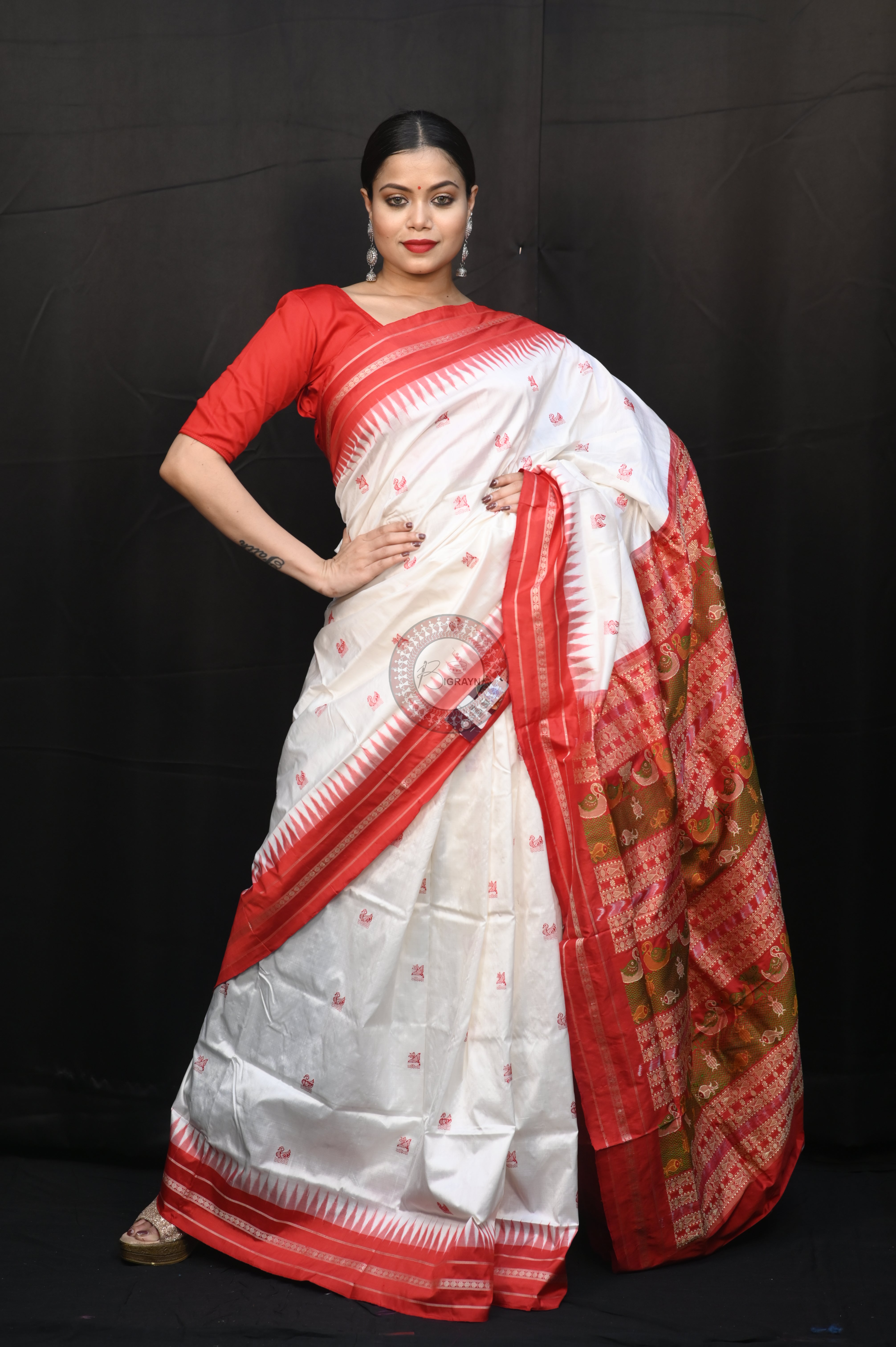 White Red Puskarini Theme Exclusive Sambalpuri Silk Saree