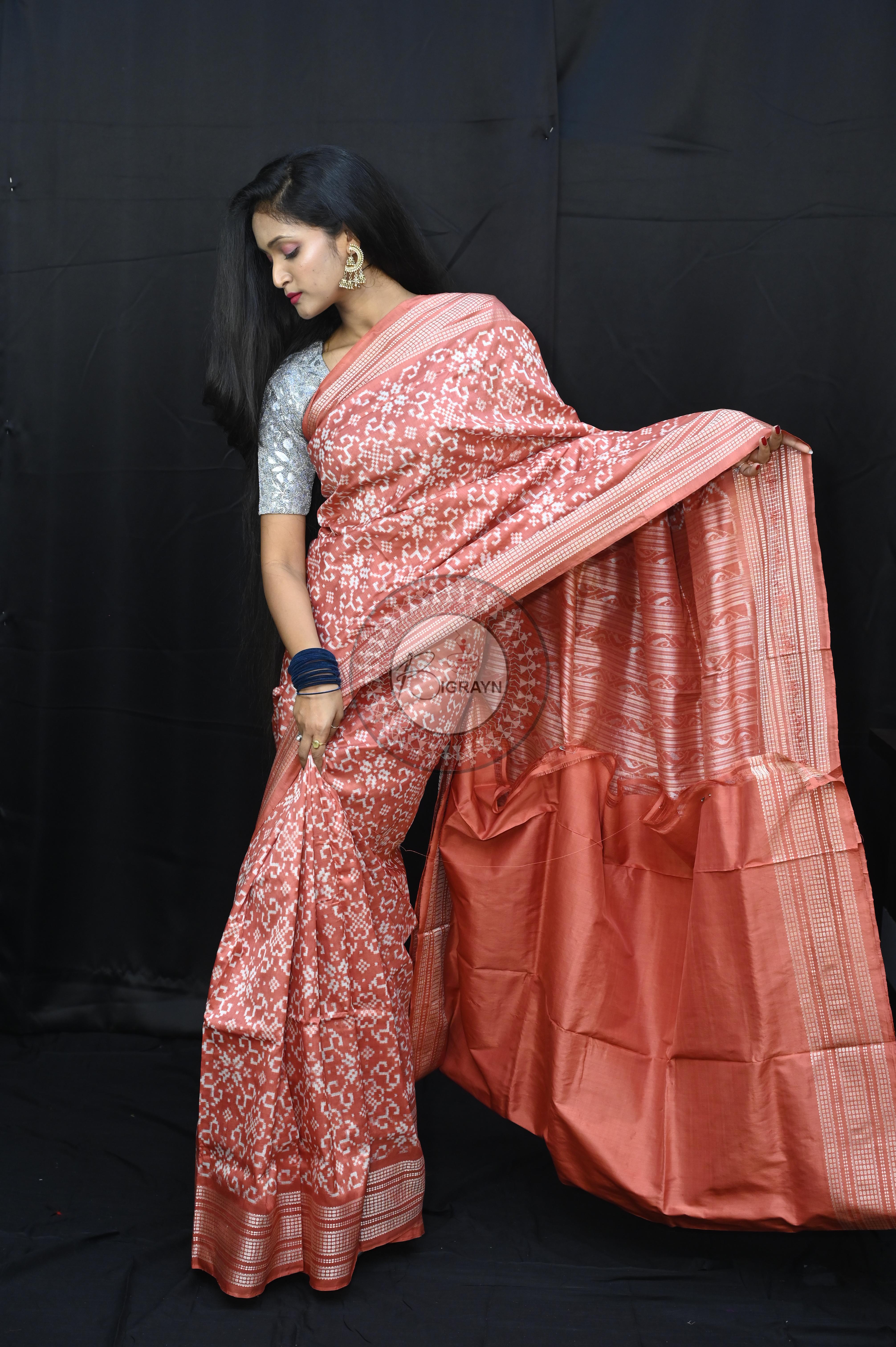 Peach Pink Pasapali Flower Design Natural Dye Sambalpuri Silk Saree