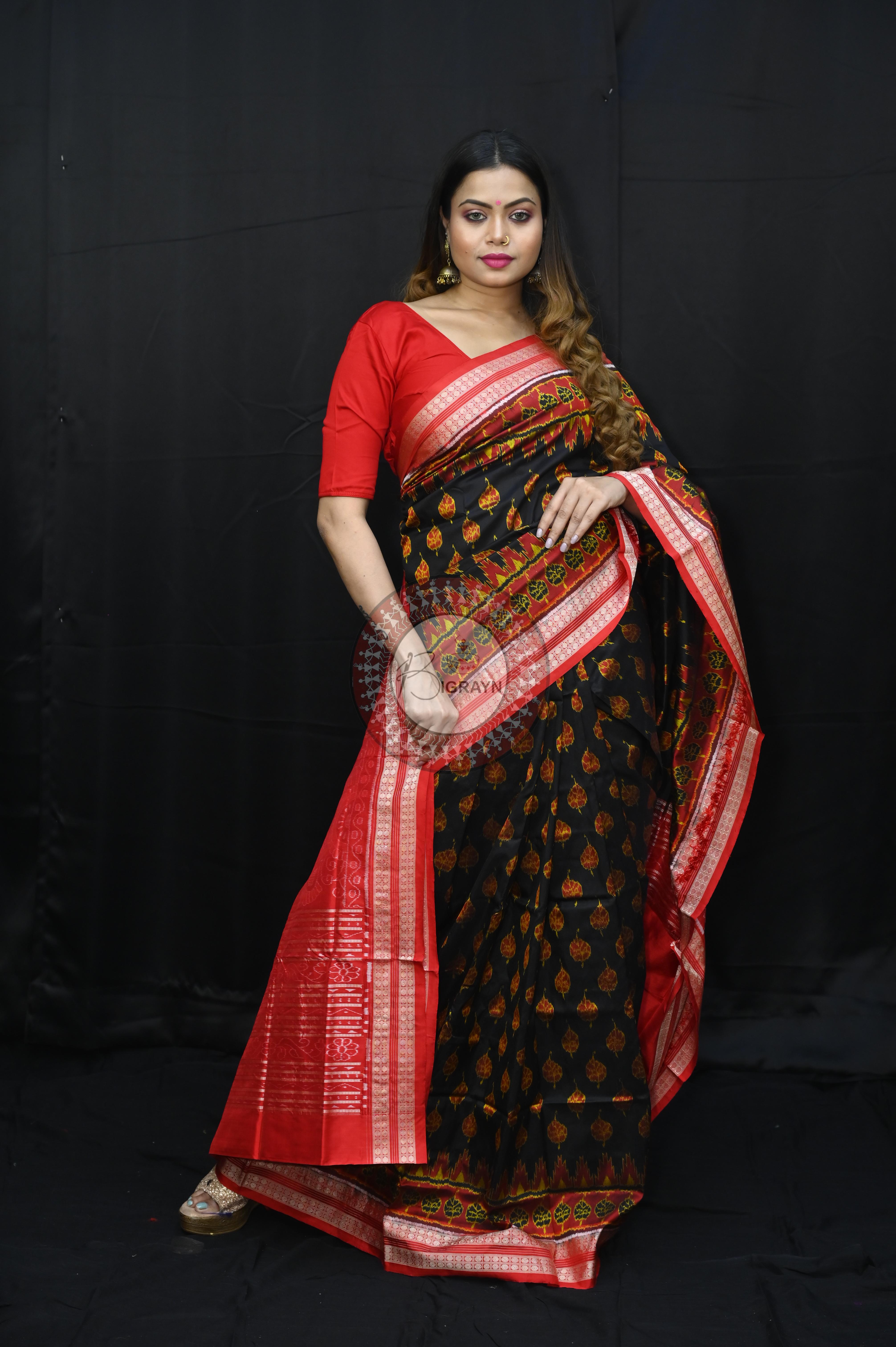 Black Red Peepal Leaves Sambalpuri Silk Saree