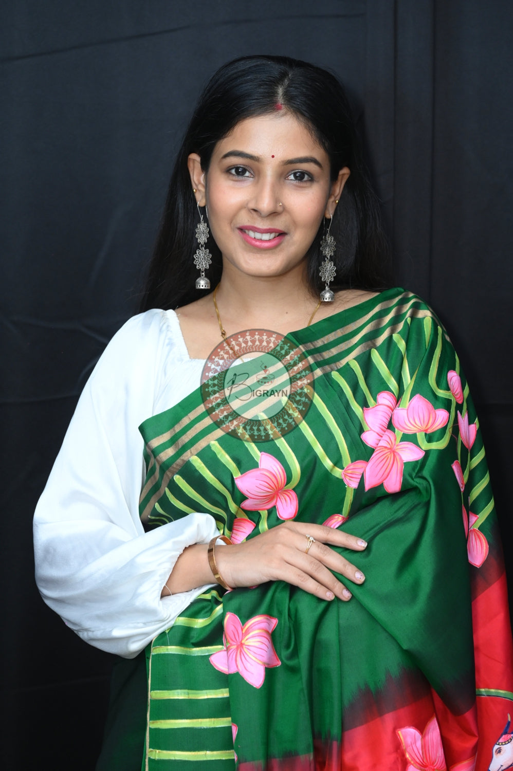 Green Red Krishna Pichwai Pattachitra Silk Saree