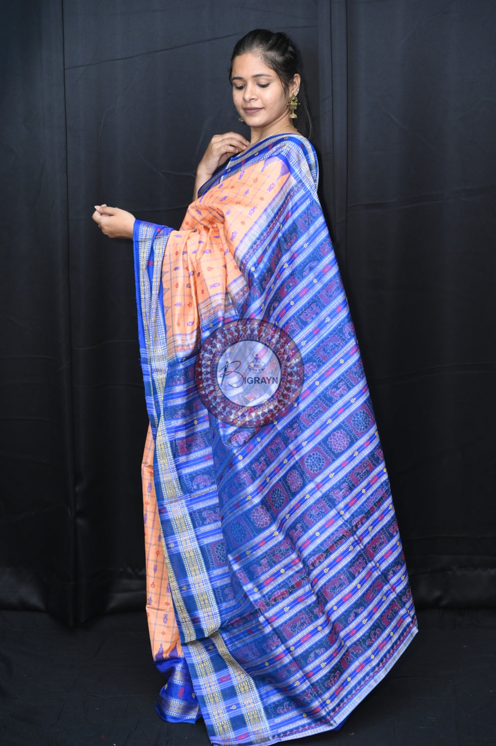 "Odisha Handloom Hazarbuti Bomkai Silk Saree with thousand buti motifs, intricate pallu design, and rich traditional craftsmanship"