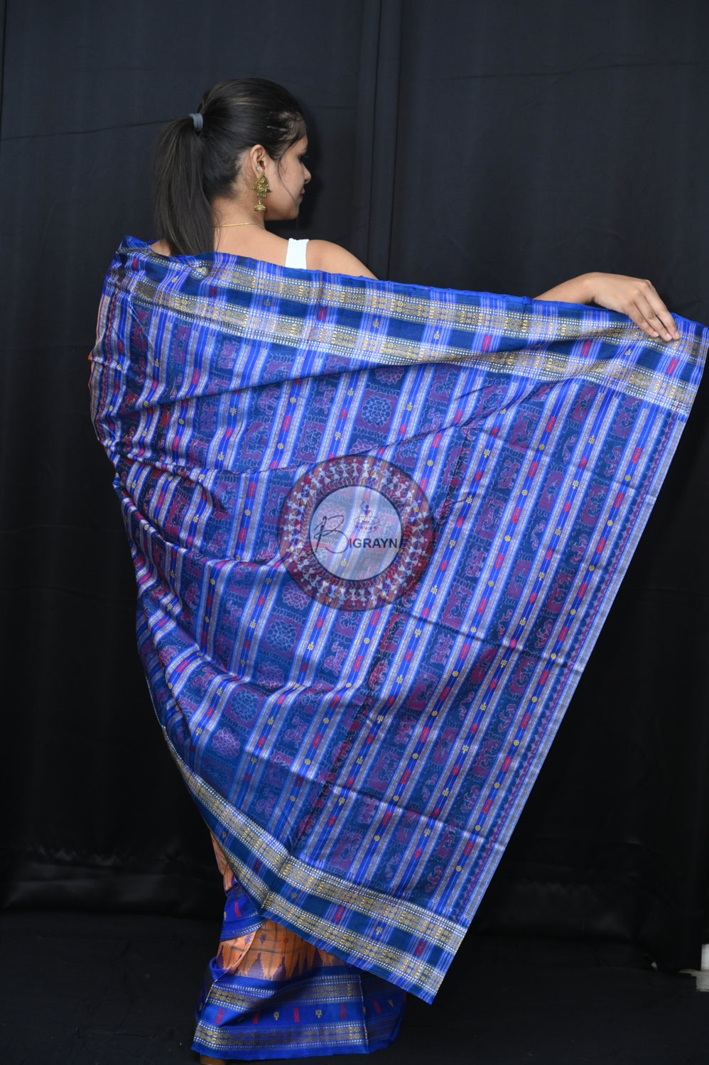 "Odisha Handloom Hazarbuti Bomkai Silk Saree with thousand buti motifs, intricate pallu design, and rich traditional craftsmanship"
