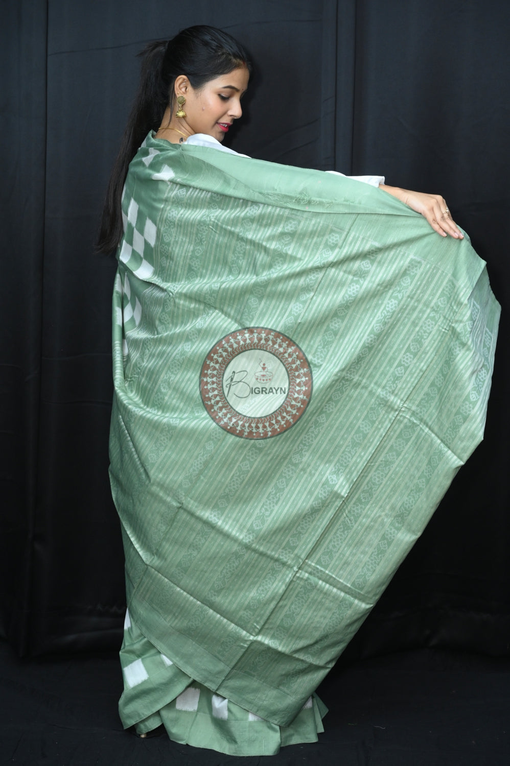 Mint White Pasapali Natural Dye Silk Saree