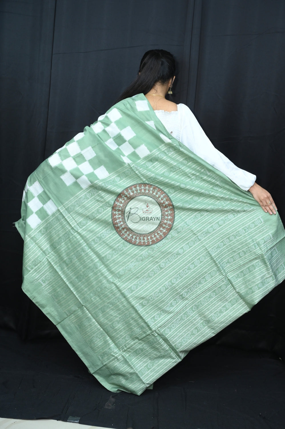 Mint White Pasapali Natural Dye Silk Saree