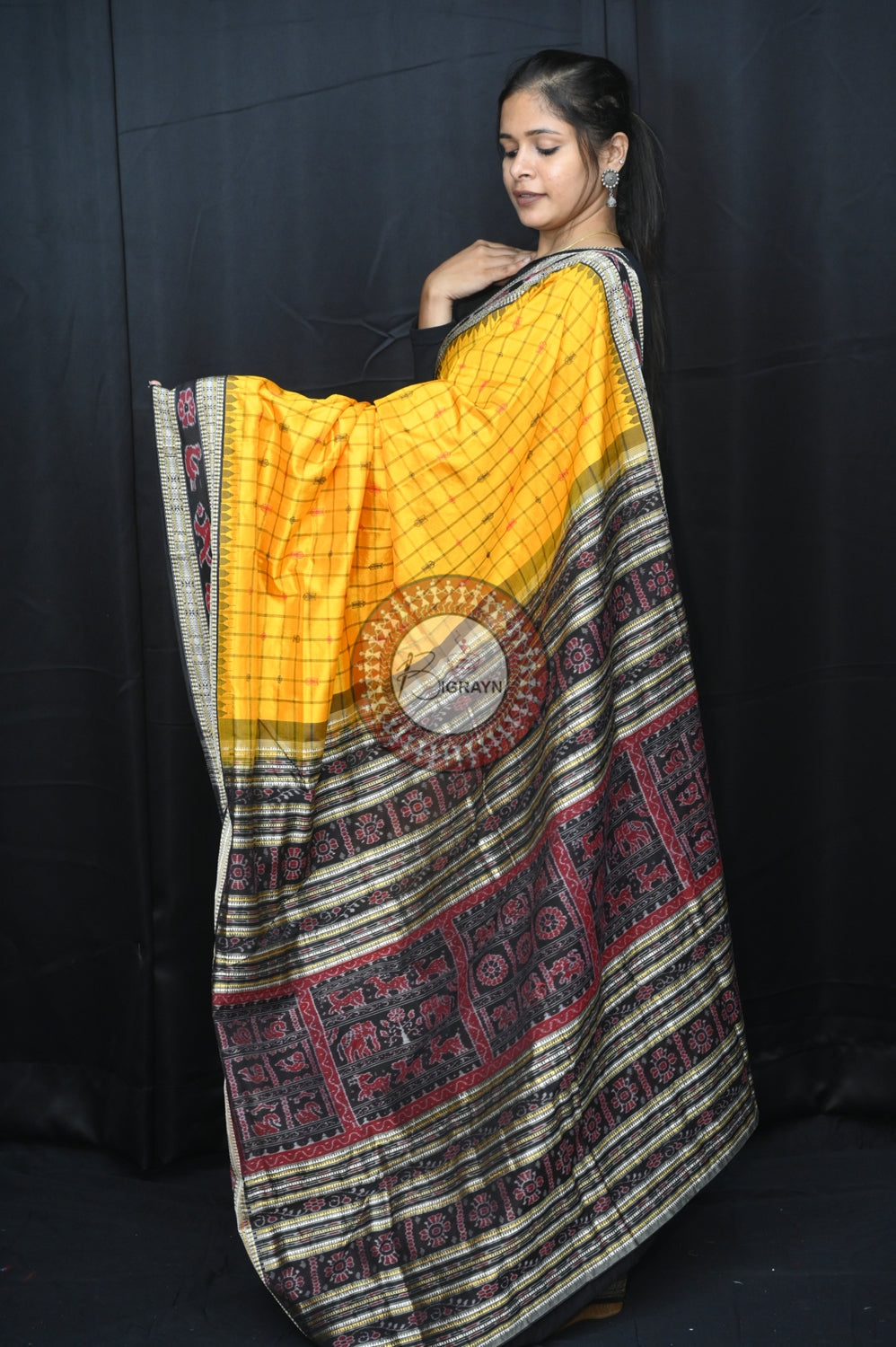 "Odisha Handloom Hazarbuti Bomkai Silk Saree with thousand buti motifs, intricate pallu design, and rich traditional craftsmanship"
