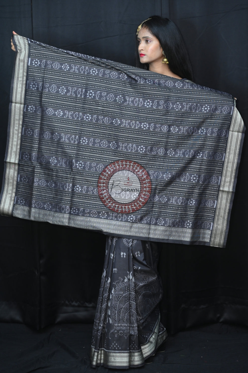 Greyish Black Laxmi Pada Jhoti Natural Dye Silk Saree