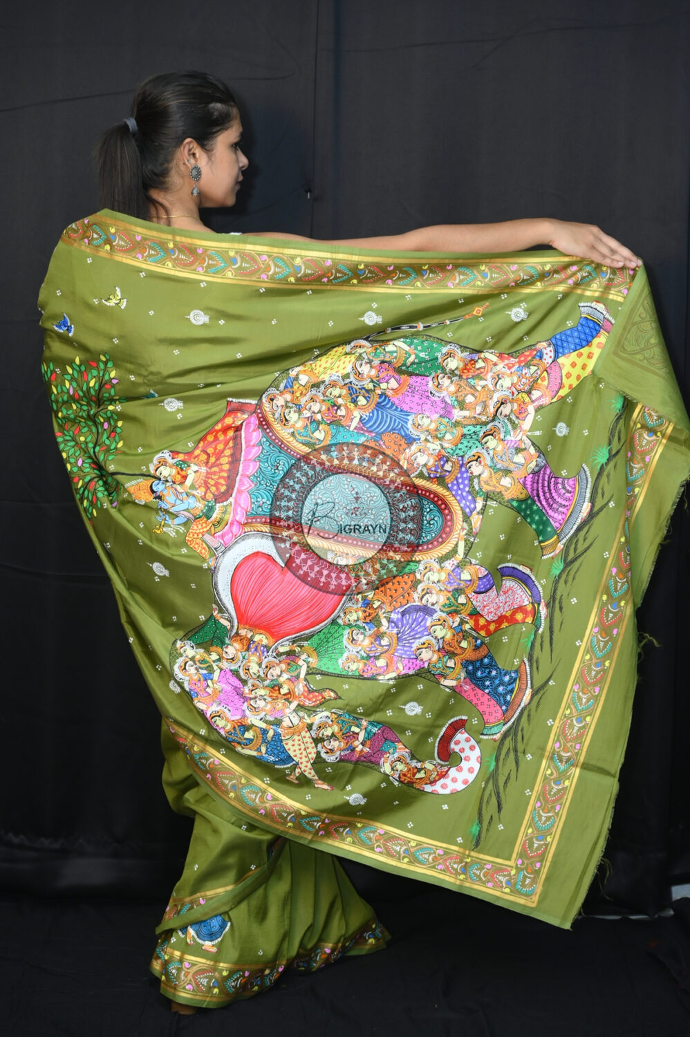 Mehndi Kandarpa Hasti Pattachitra Silk Saree
