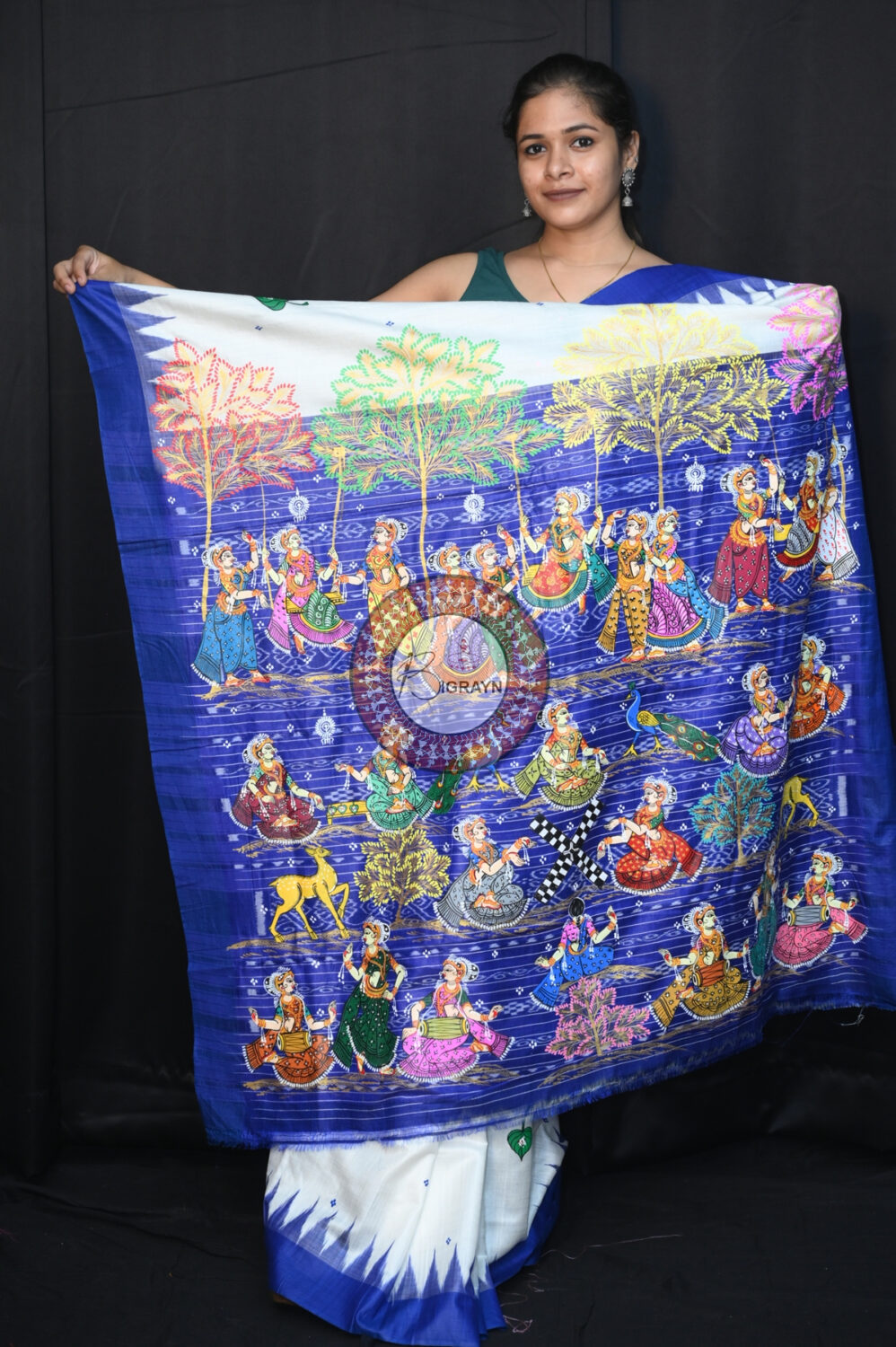White Blue Raja Theme Pattachitra Tussar Silk Saree