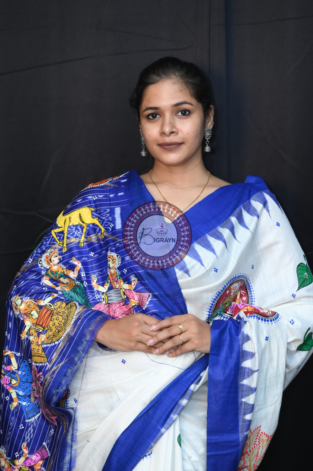 White Blue Raja Theme Pattachitra Tussar Silk Saree