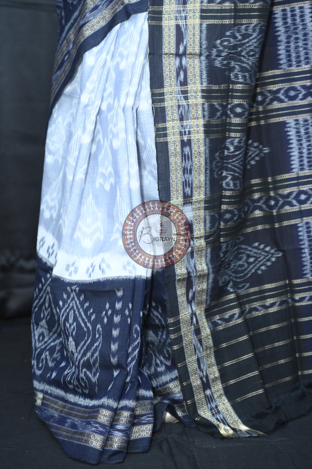 Grey Black 5D Khandua Cotton Saree