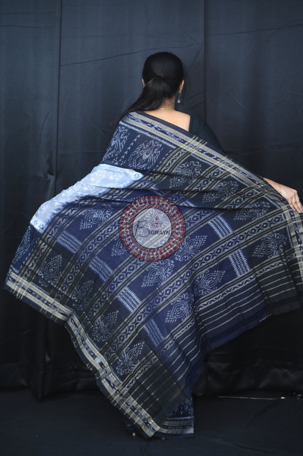 Grey Black 5D Khandua Cotton Saree