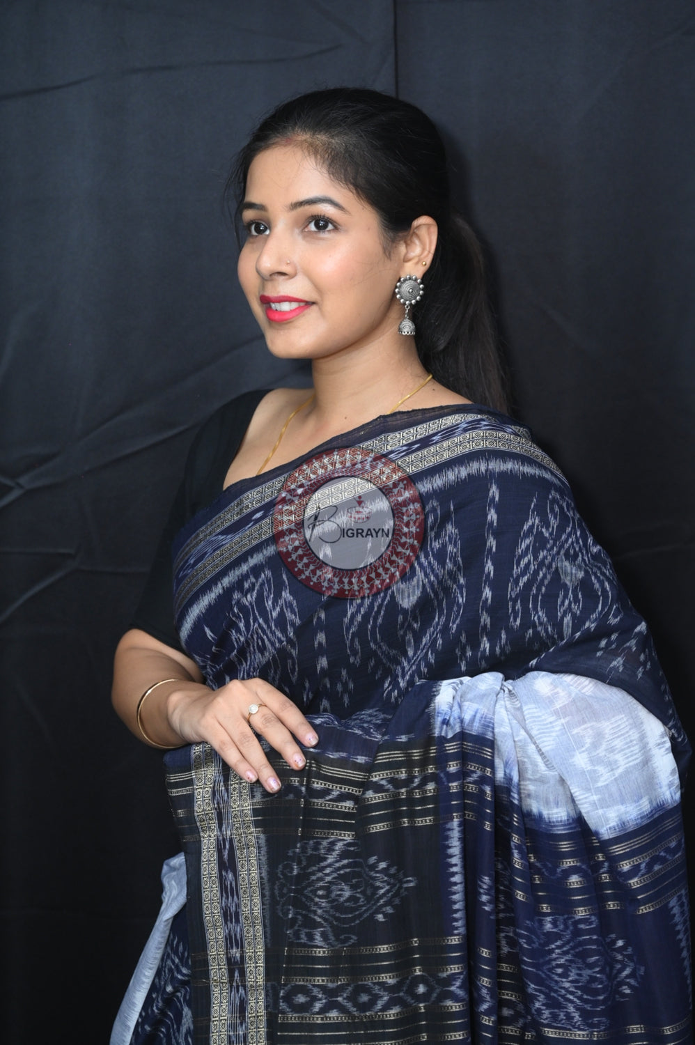 Grey Black 5D Khandua Cotton Saree