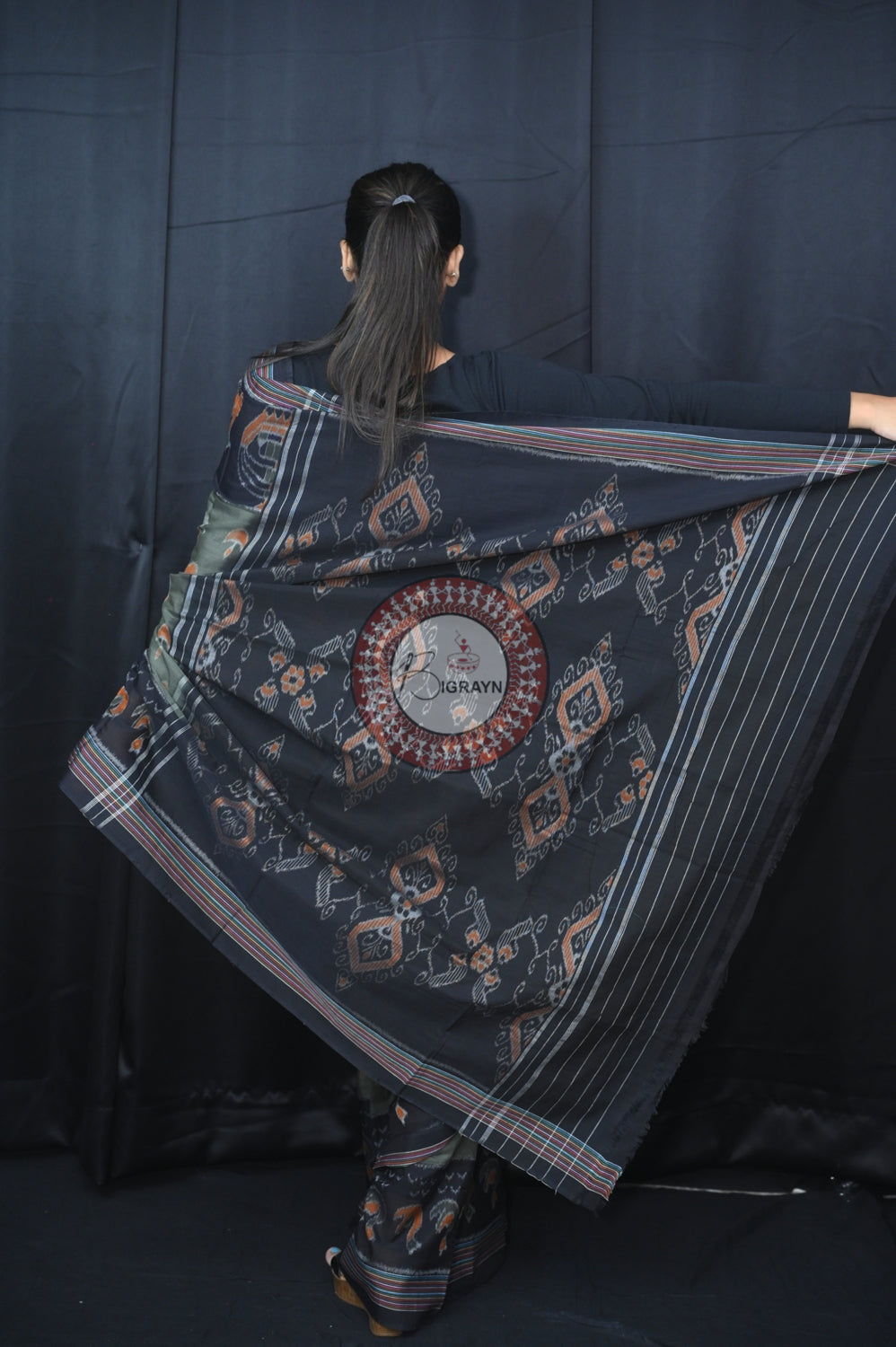 Mehndi Black Boita Khandua Cotton Saree