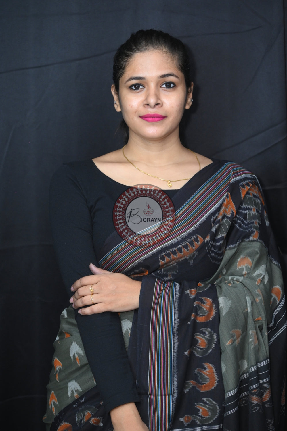 Mehndi Black Boita Khandua Cotton Saree