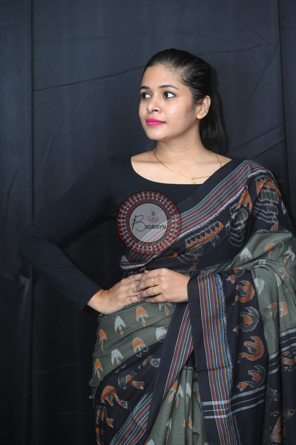 Mehndi Black Boita Khandua Cotton Saree