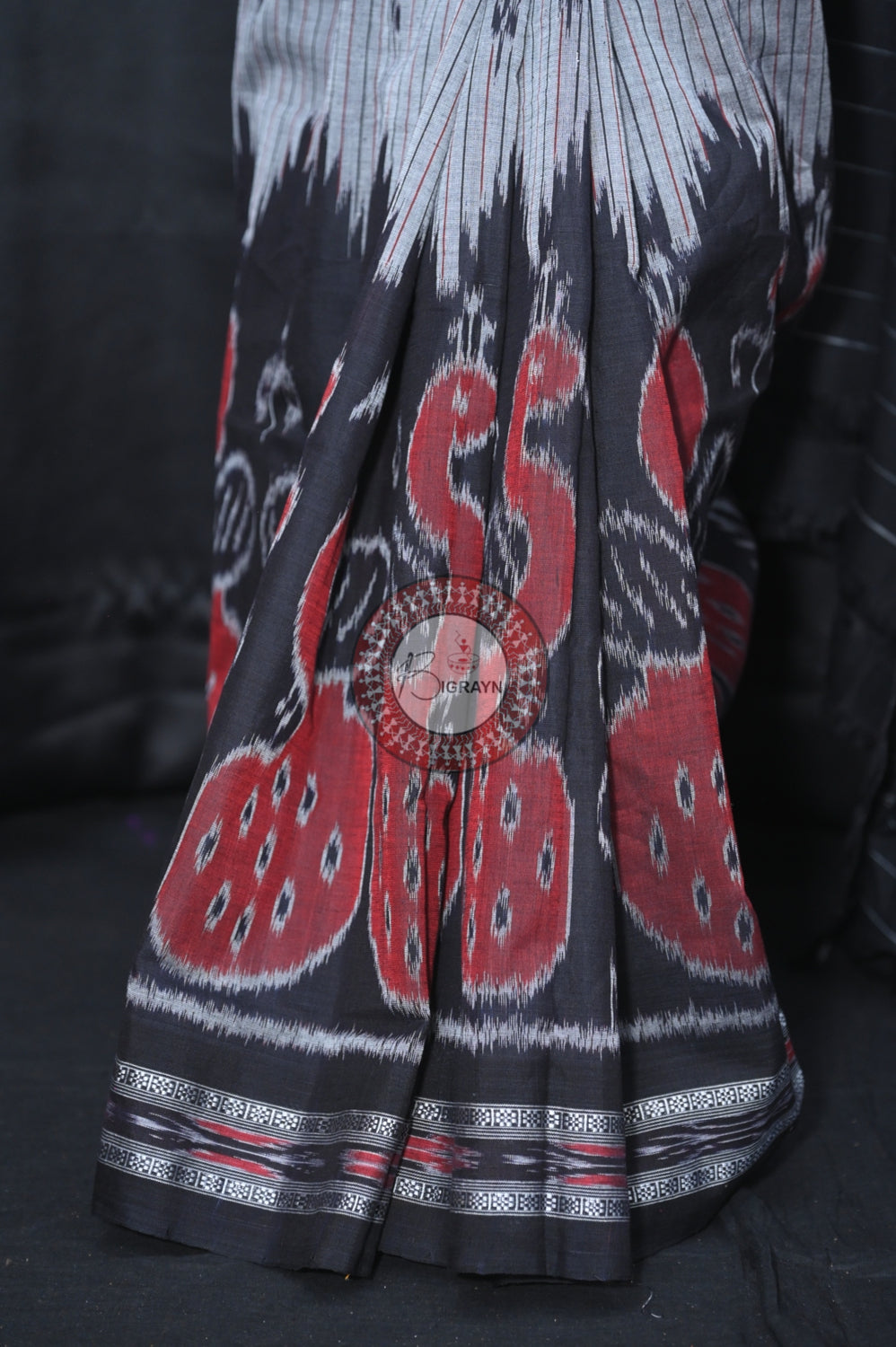 Grey Black Peacock Scot Khandua Cotton Saree