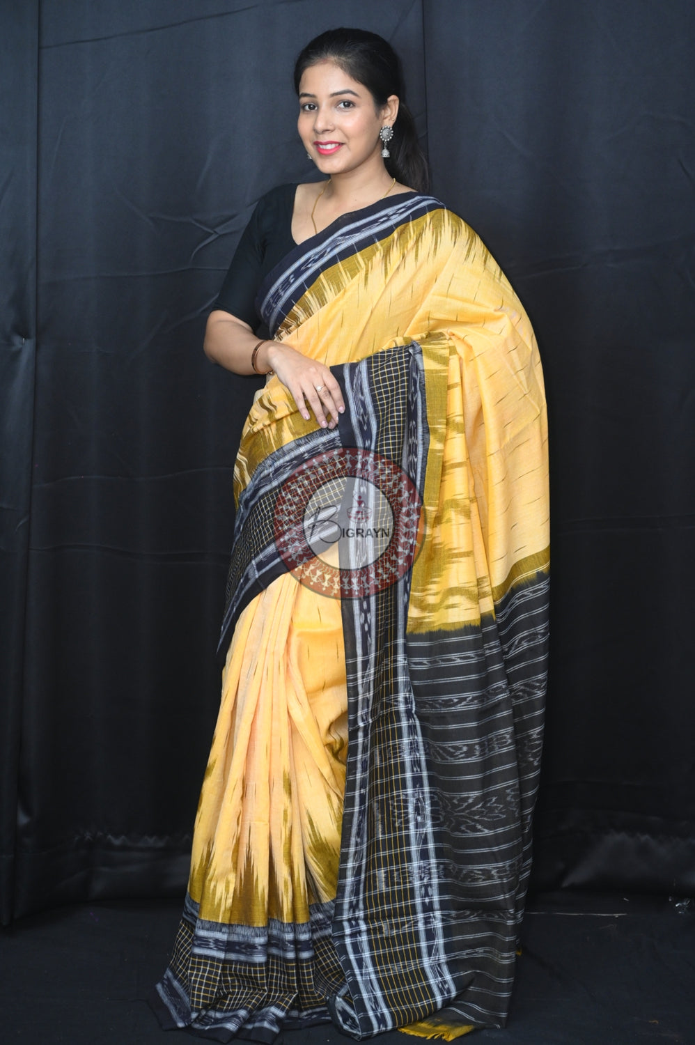 Cream Yellow Daali Scott Khandua Cotton Saree