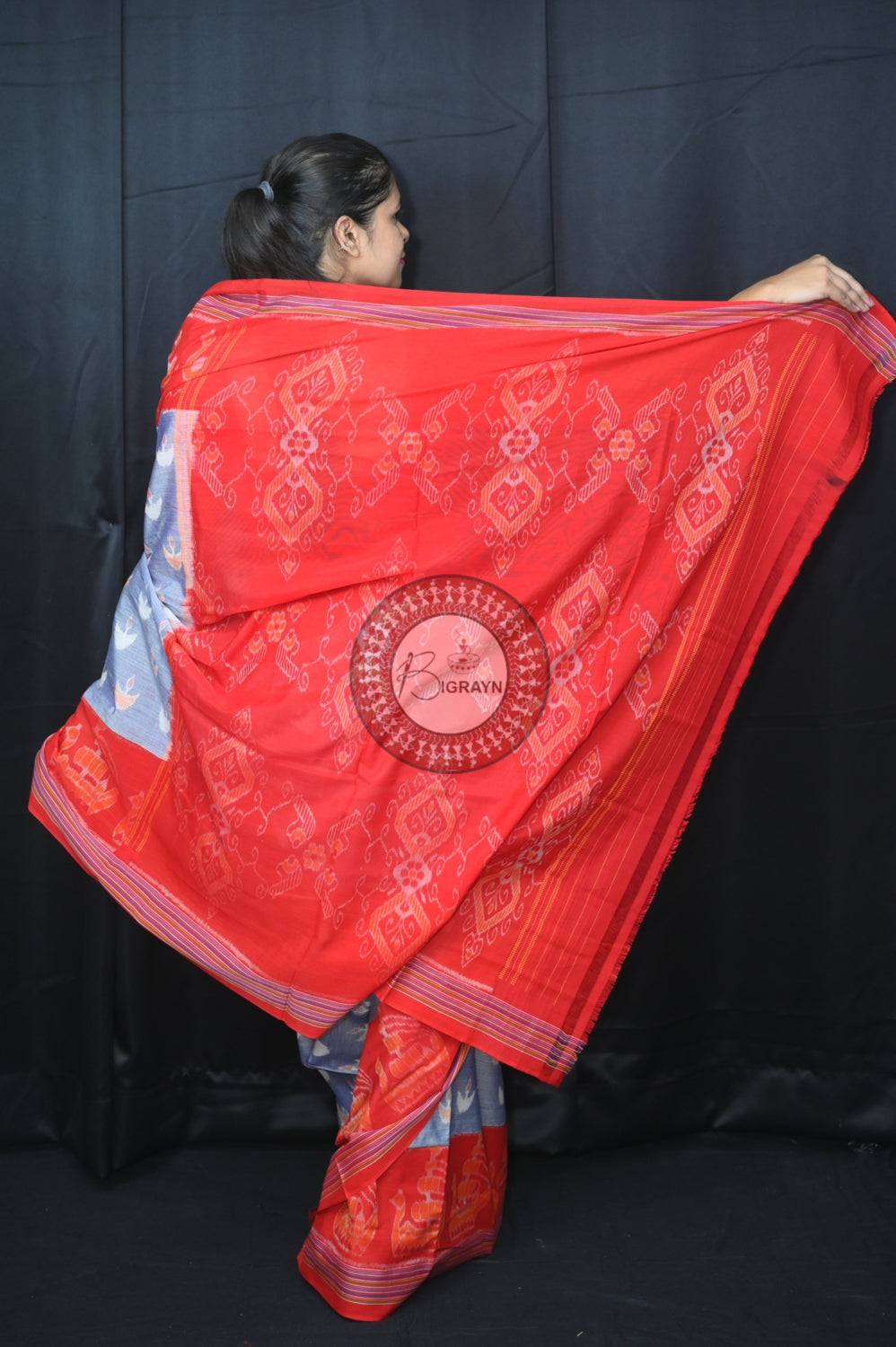 Grey Red Boita Khandua Cotton Saree