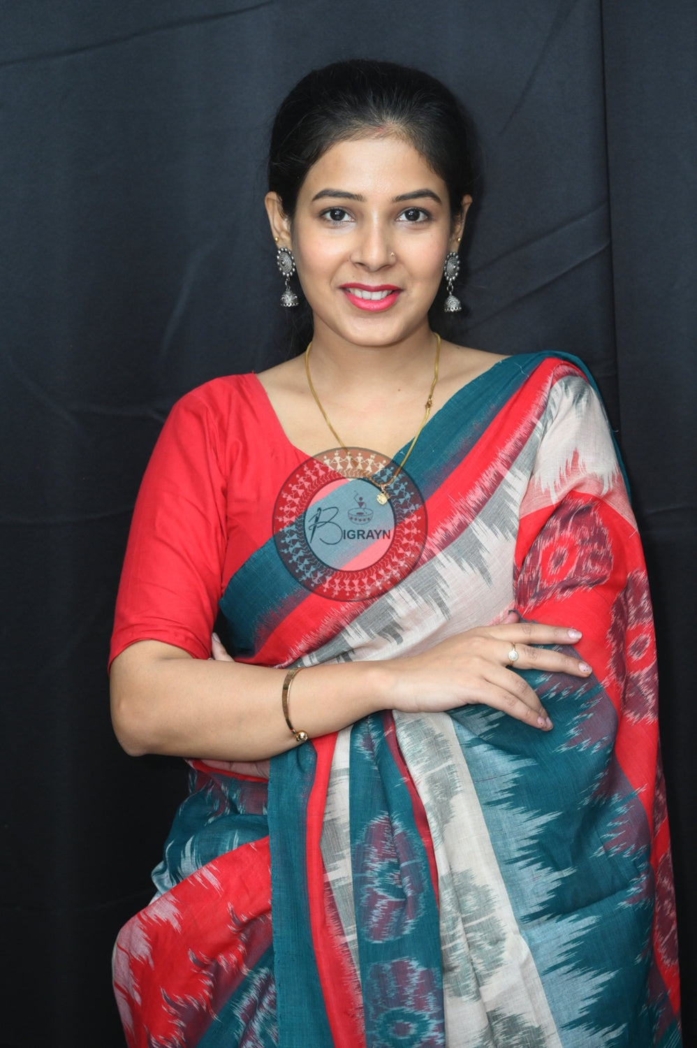 Green White Red Pasapali 7D Khandua Cotton Saree