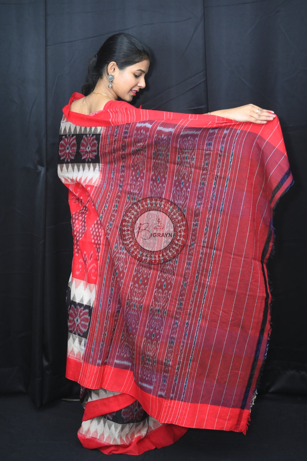 Off White Black Red 7D Khandua Cotton Saree