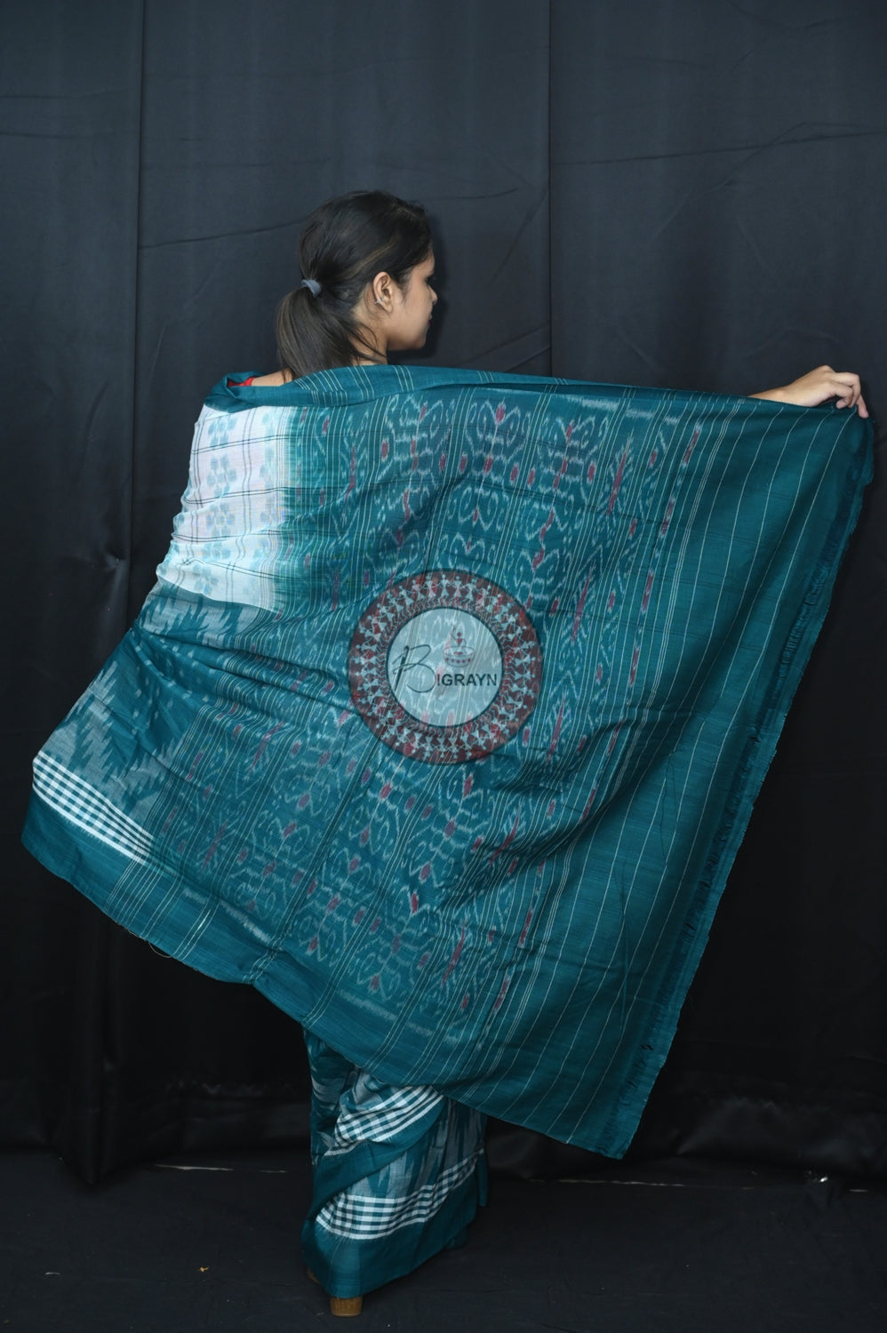 White Green Scot Kargil Khandua Cotton Saree