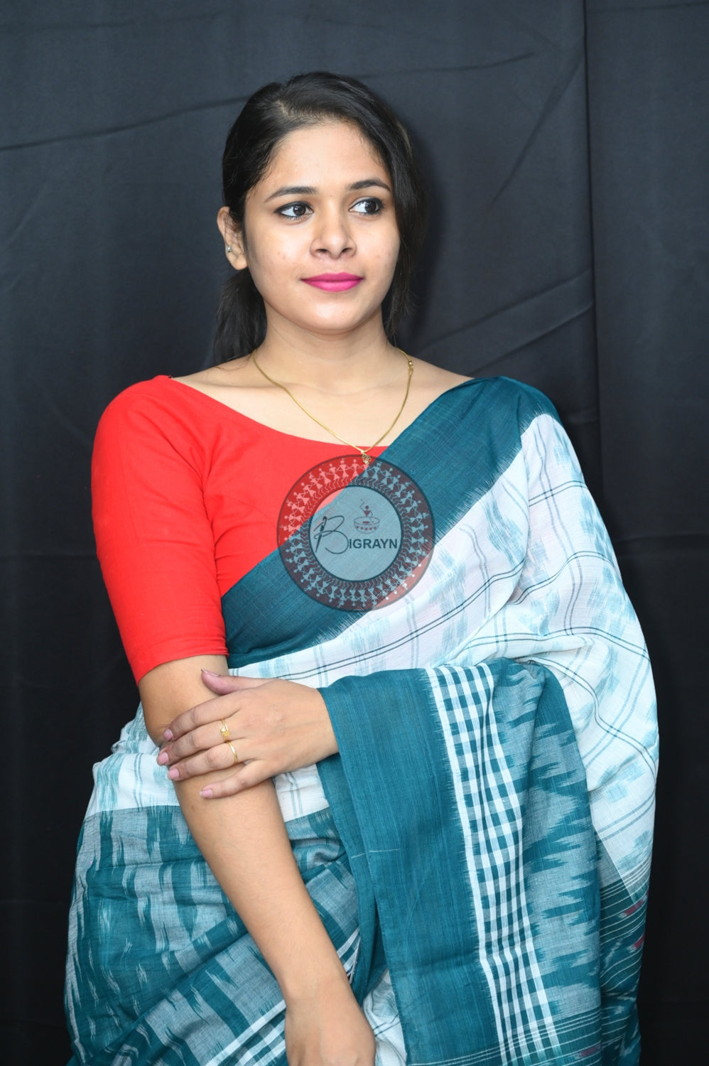 White Green Scot Kargil Khandua Cotton Saree