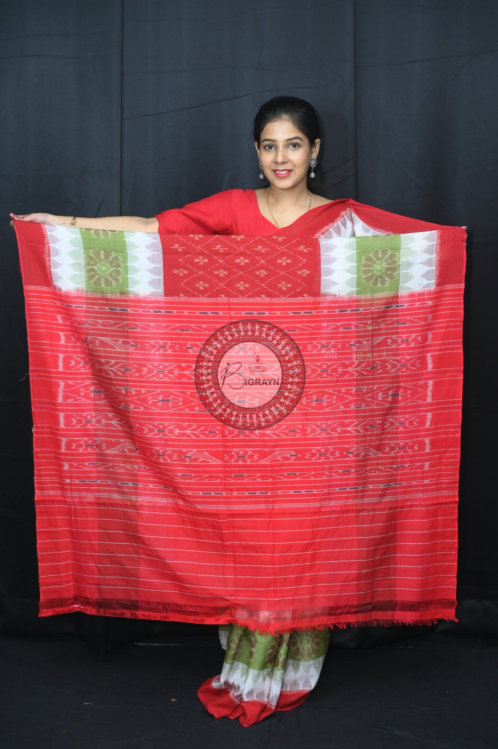 Mehndi White Red 7D Khandua Cotton Saree