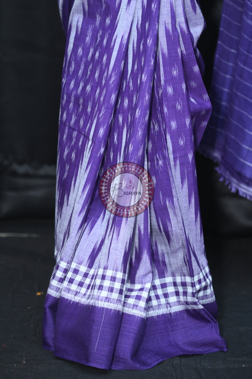 White Violet Scot Kargil Khandua Cotton Saree